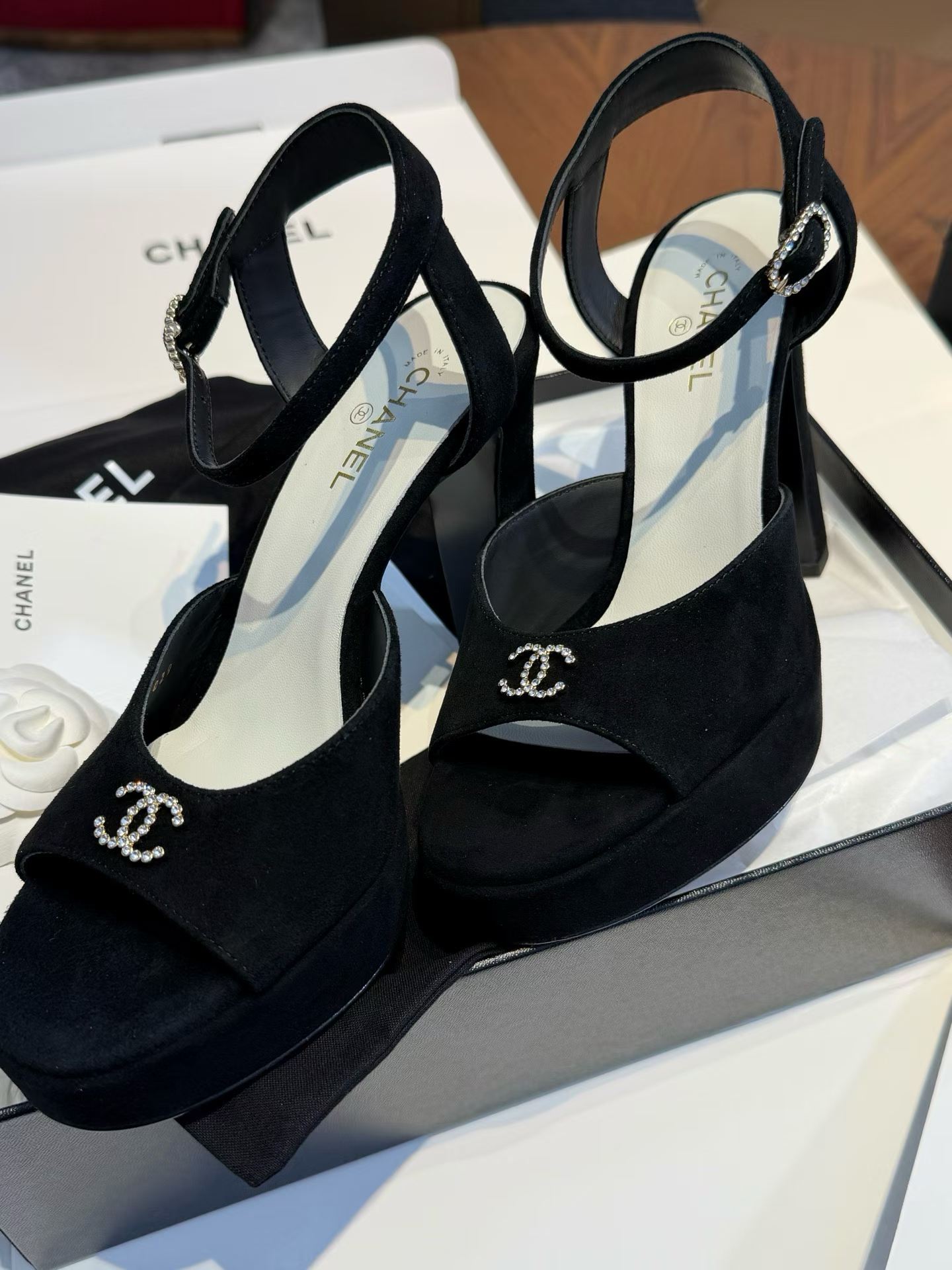 Chanel High heel sandals view 7