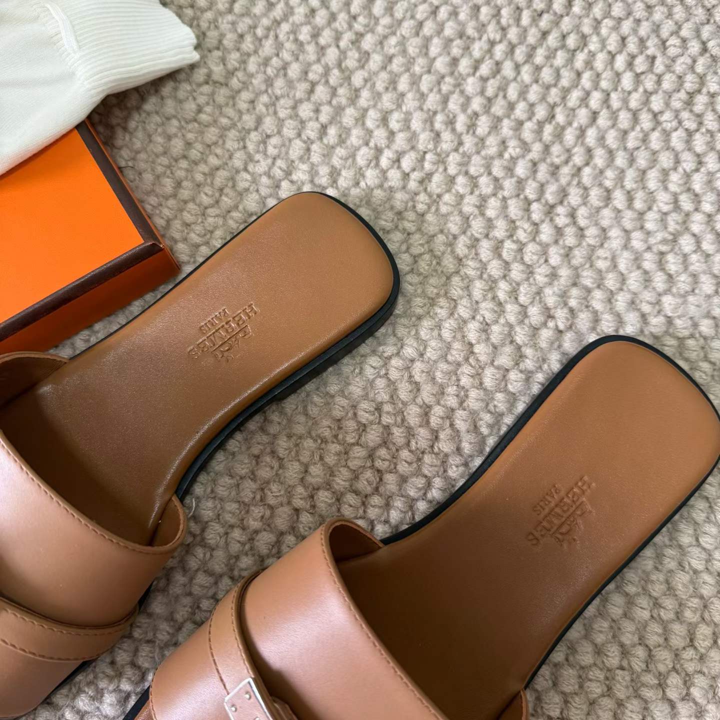 Hermès GIULIA Slippers view 5