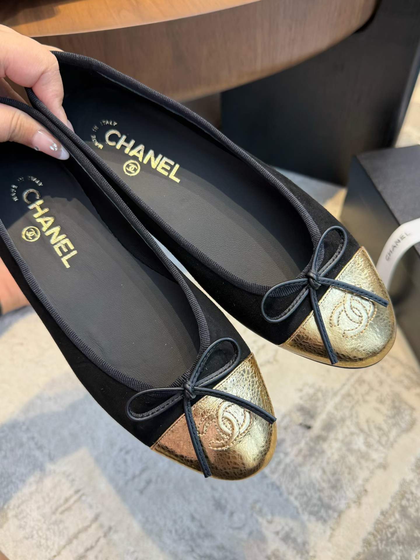 Chanel Ballet shoes view 1