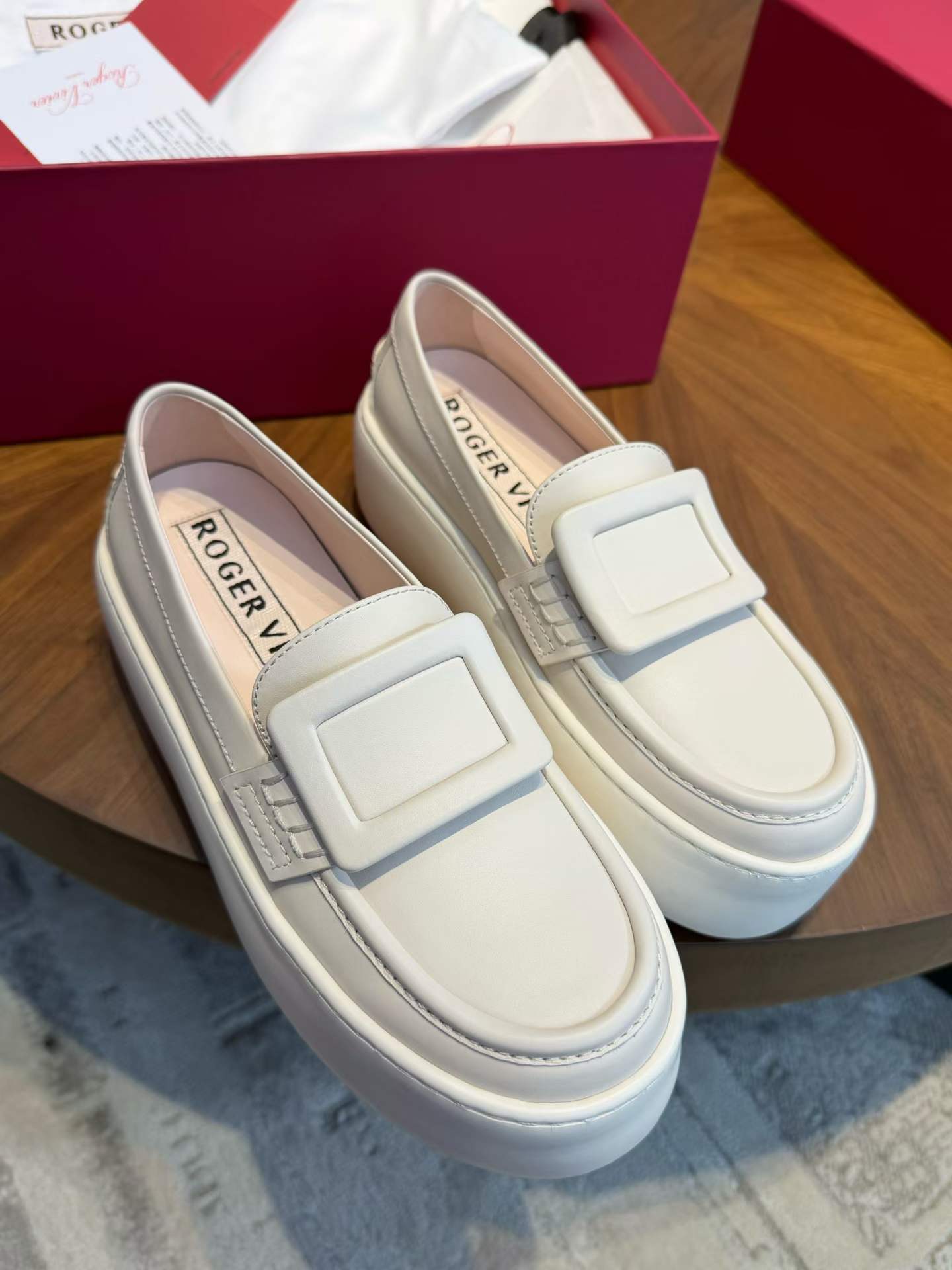 Roger Vivier Platform loafers view 6