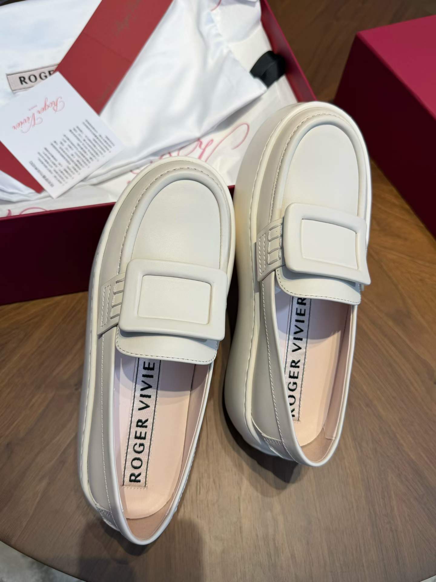 Roger Vivier Platform loafers view 8