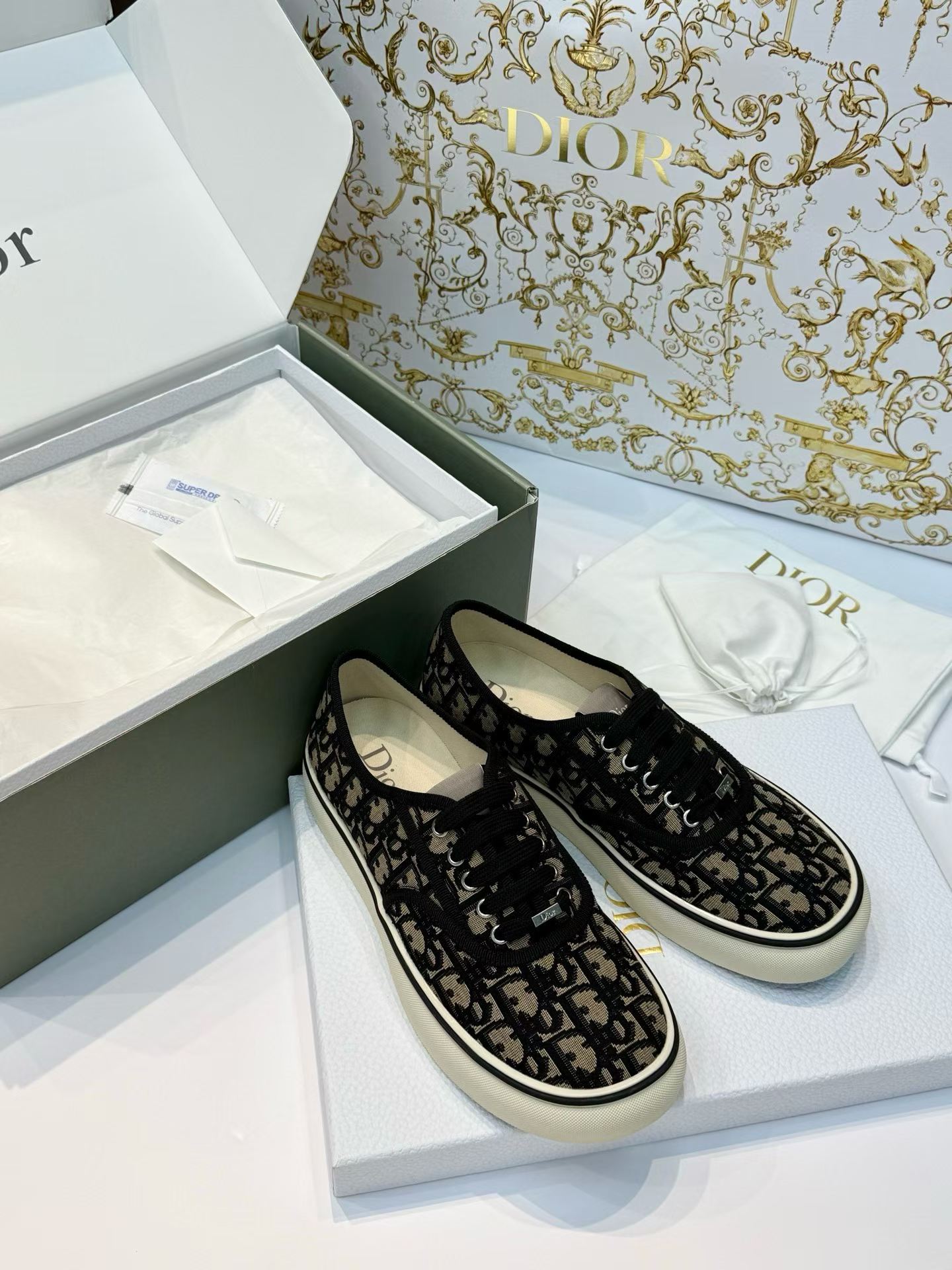 Dior Canvas sneakers view 8