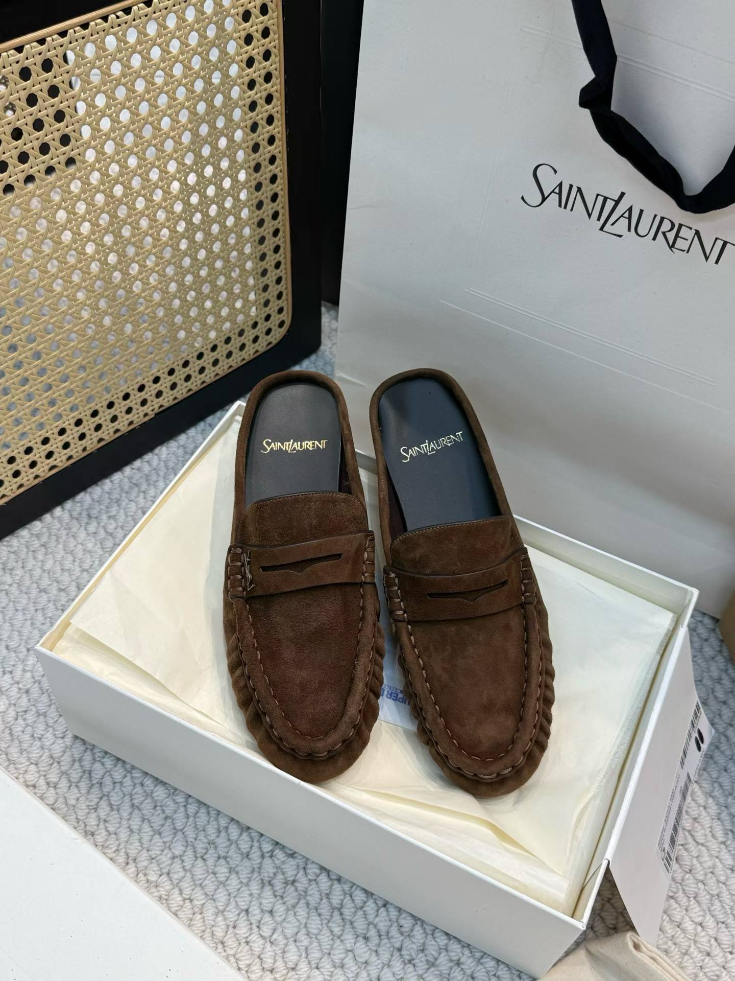 Saint Laurent Flat-bottomed Muller shoes view 11