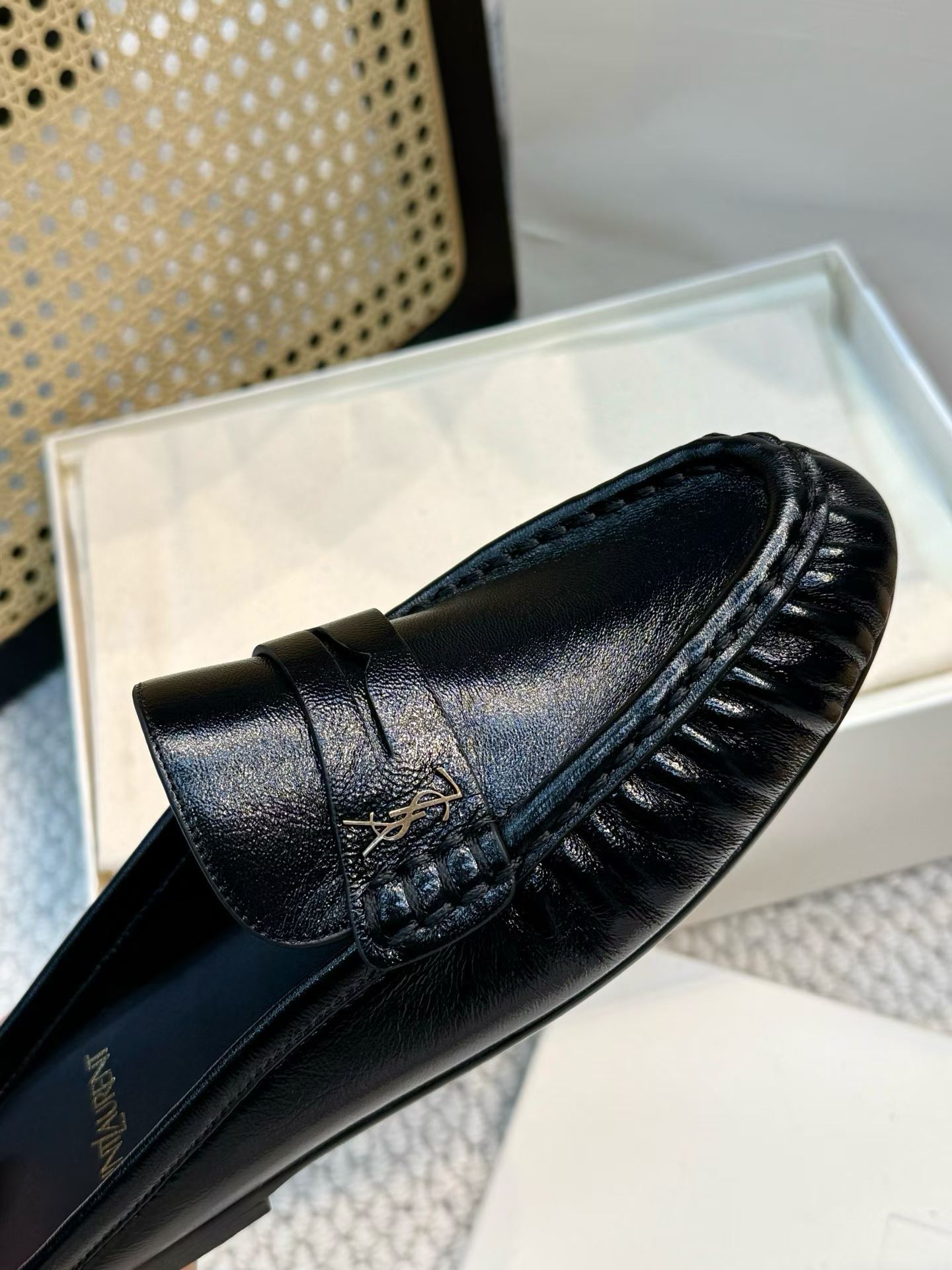 Saint Laurent Flat-bottomed Muller shoes view 9