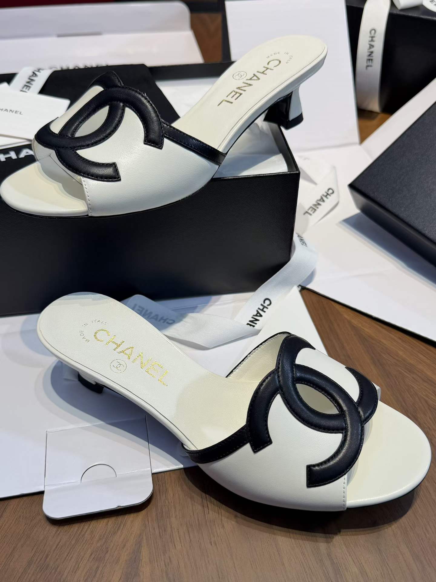 Chanel Slippers view 16
