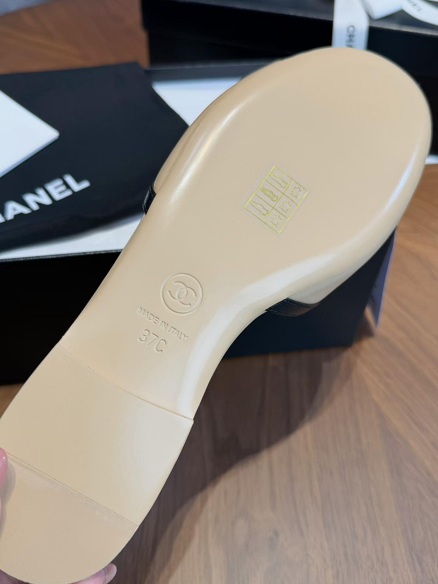 Chanel Slippers view 8