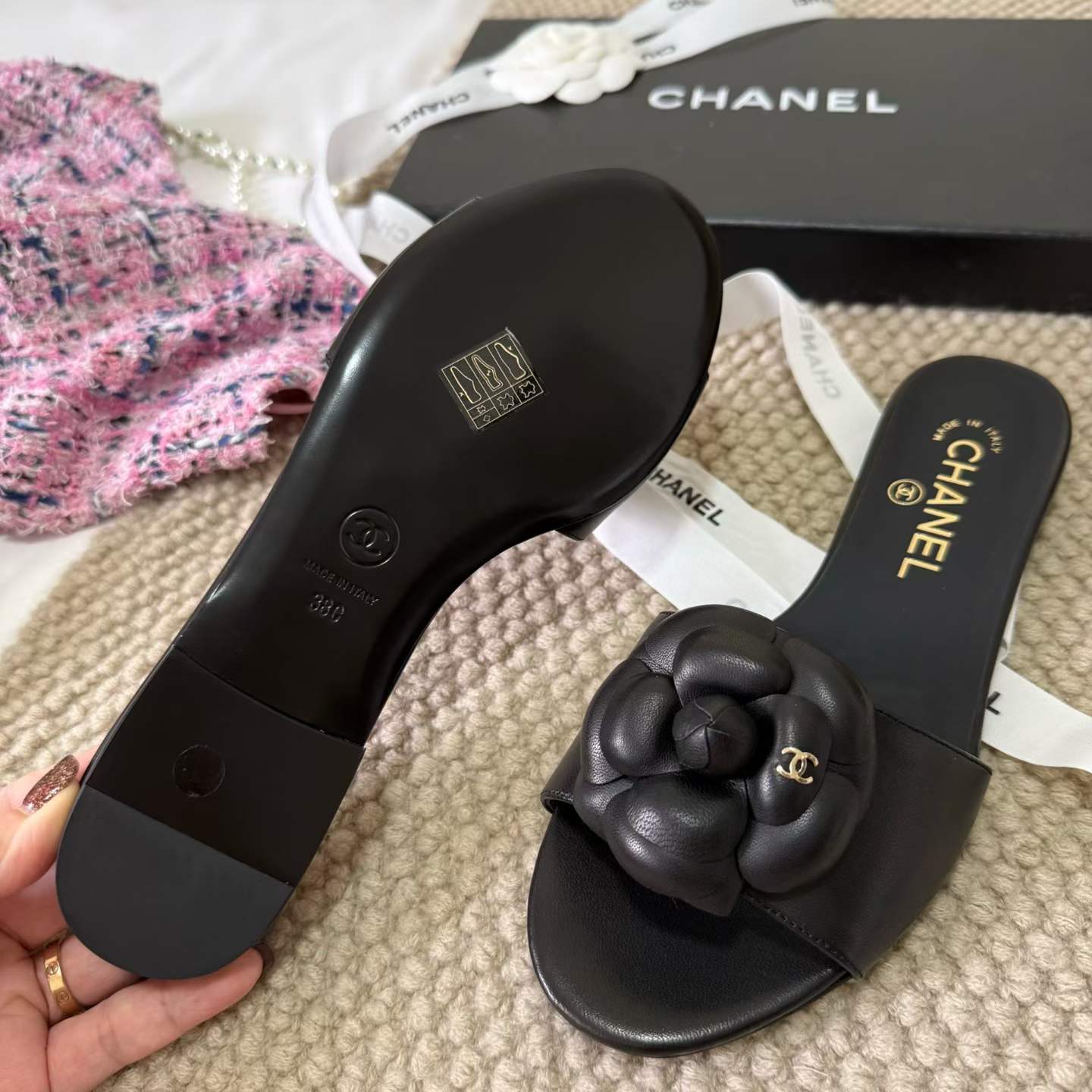 Chanel Slippers view 17