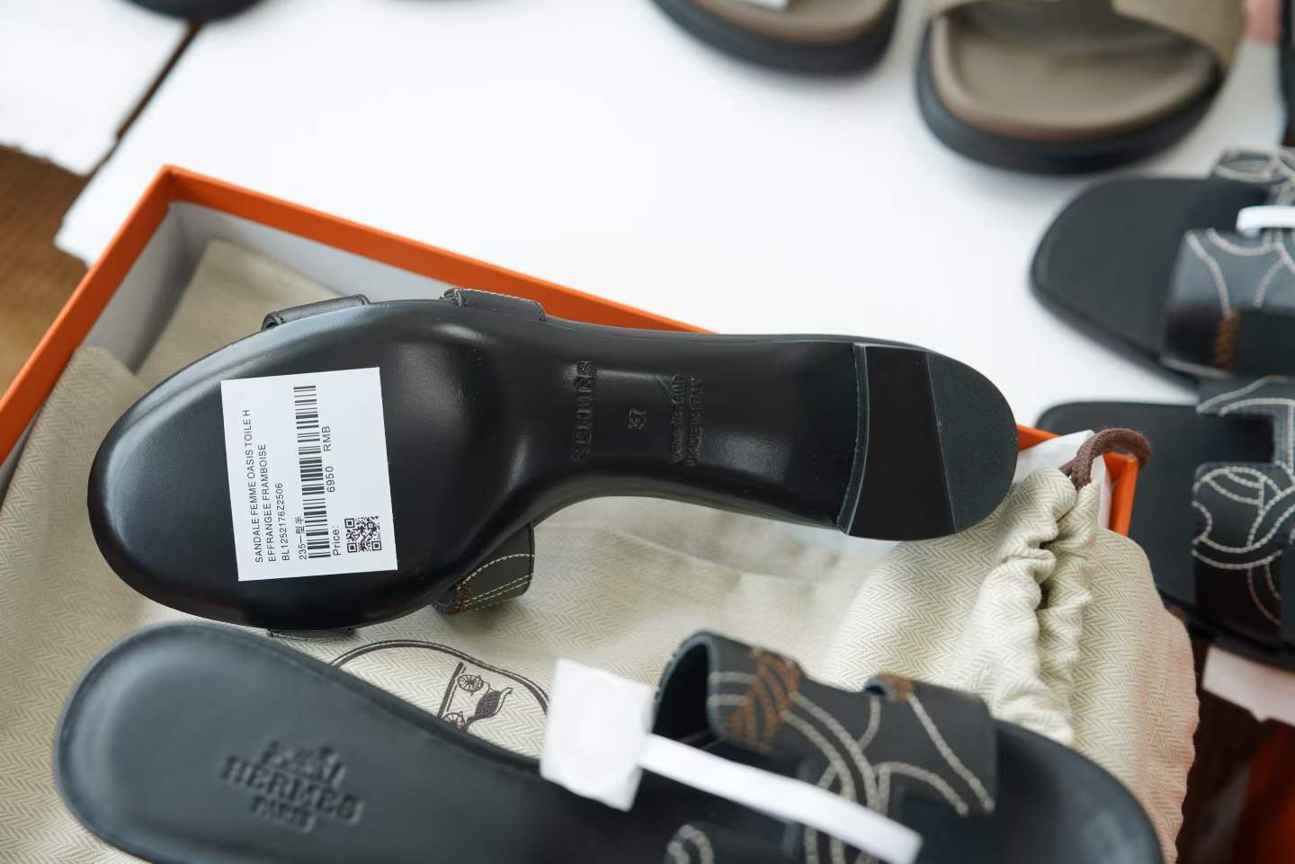Hermès Slippers view 7