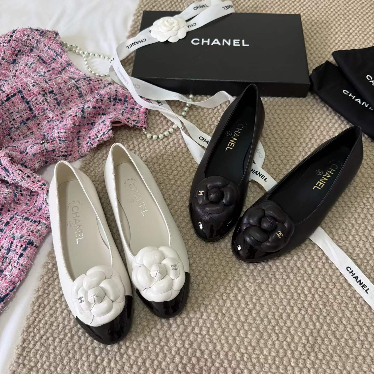 Chanel Flat shoes view 1