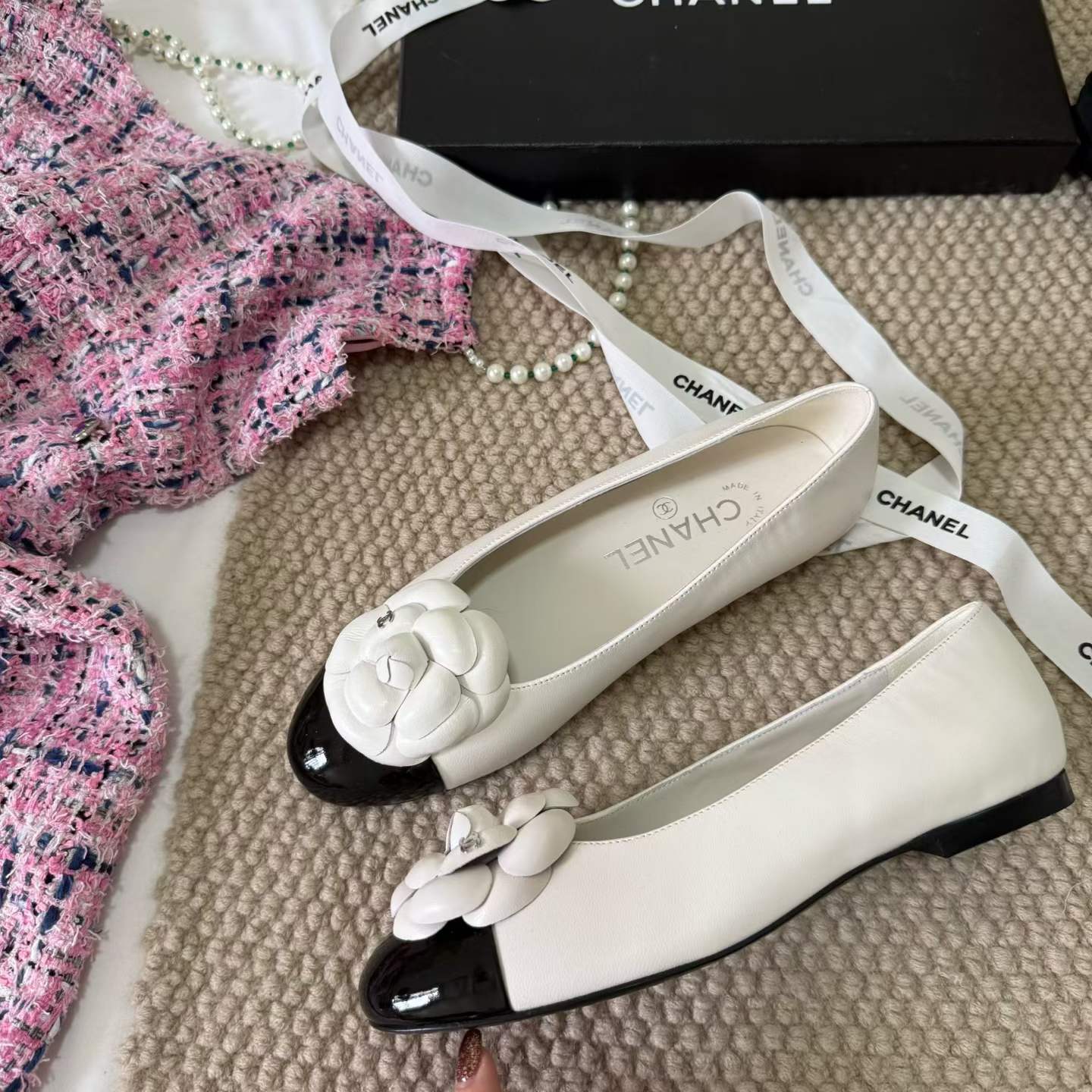 Chanel Flat shoes view 10