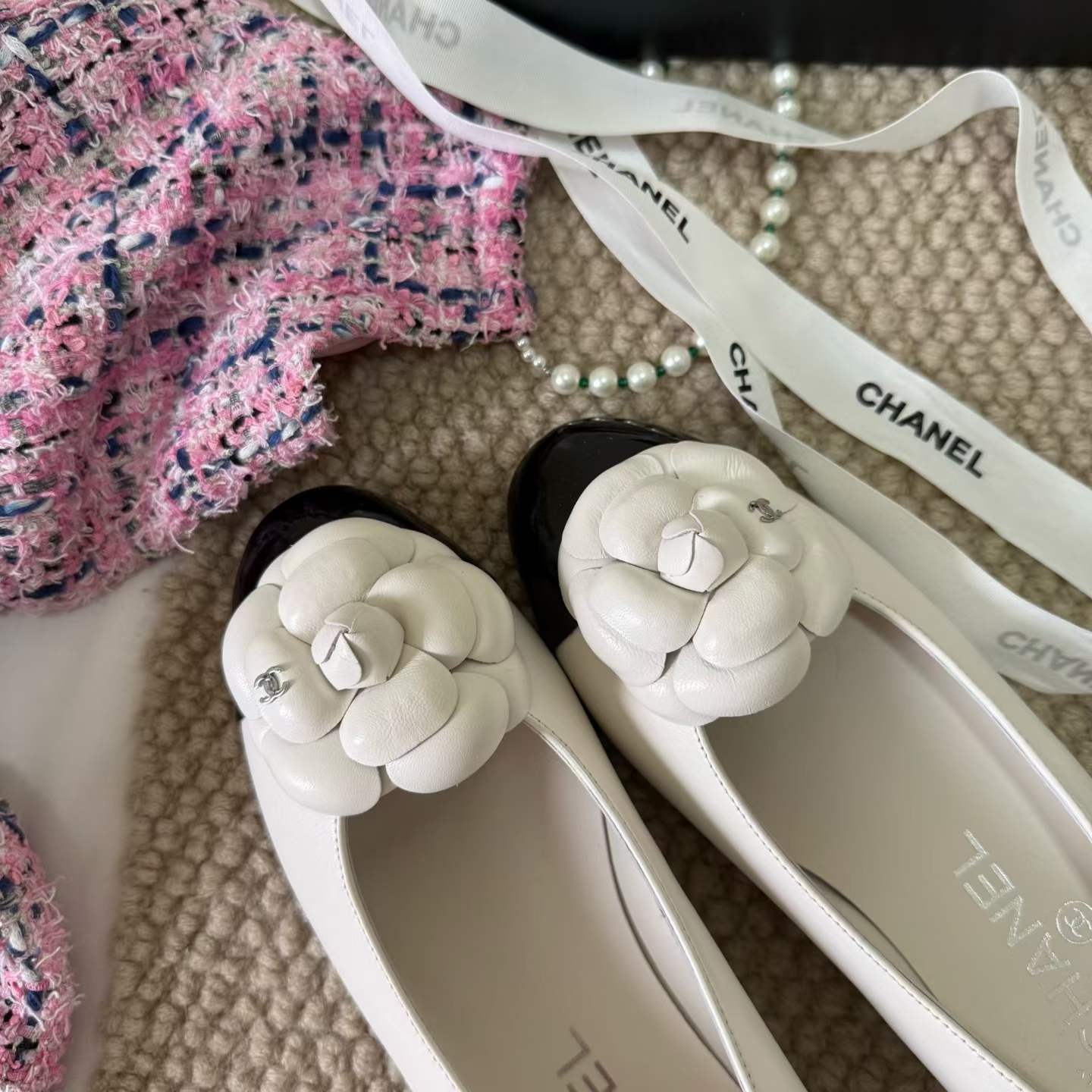 Chanel Flat shoes view 11