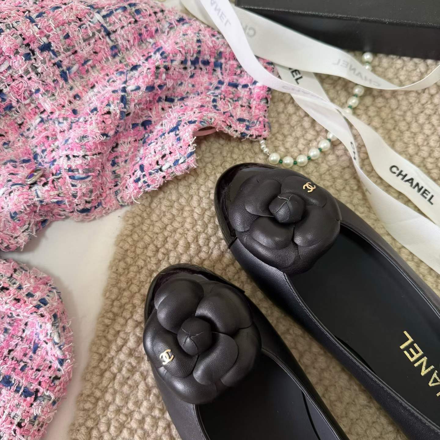 Chanel Flat shoes view 5