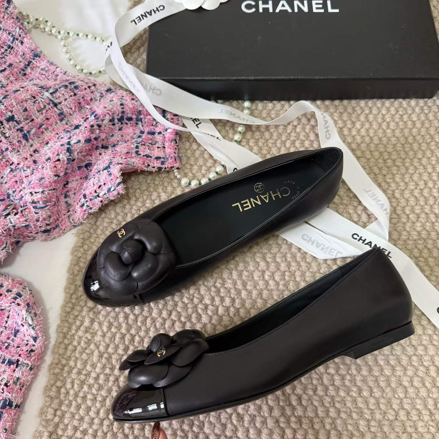 Chanel Flat shoes view 6