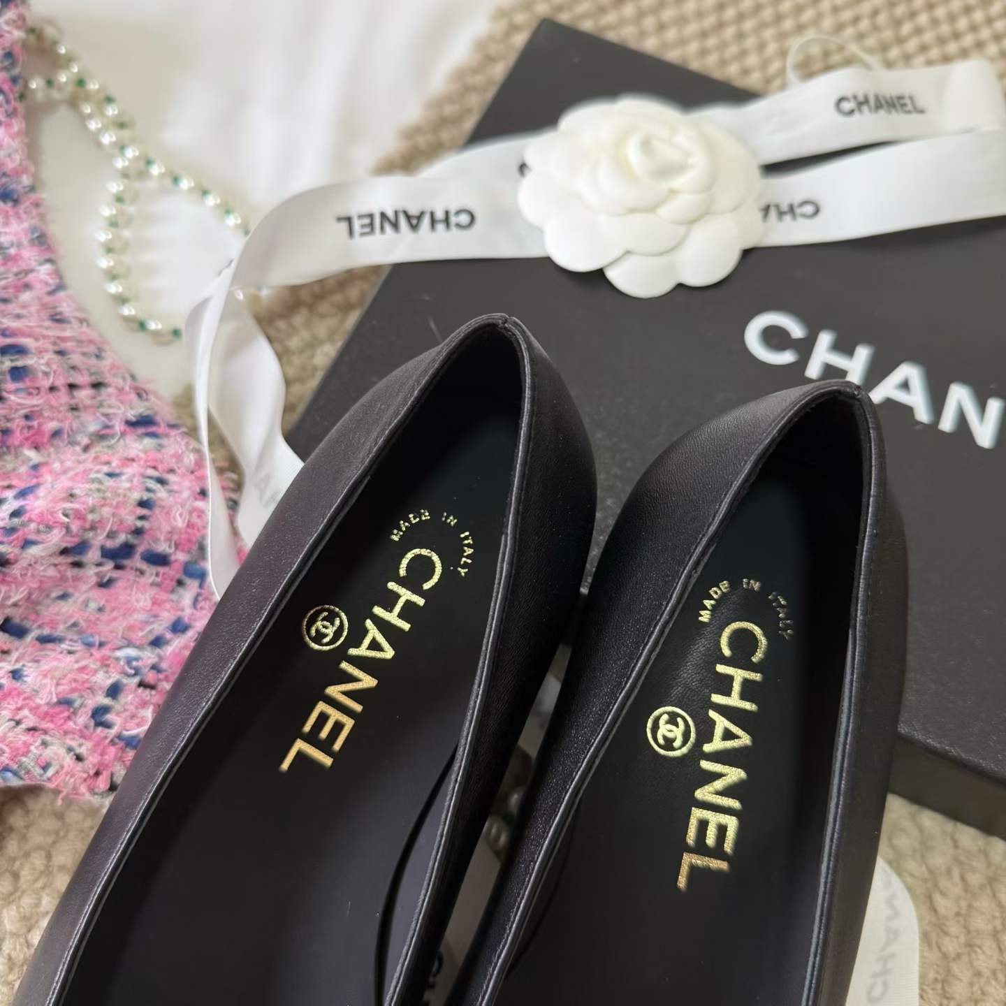 Chanel Flat shoes view 7