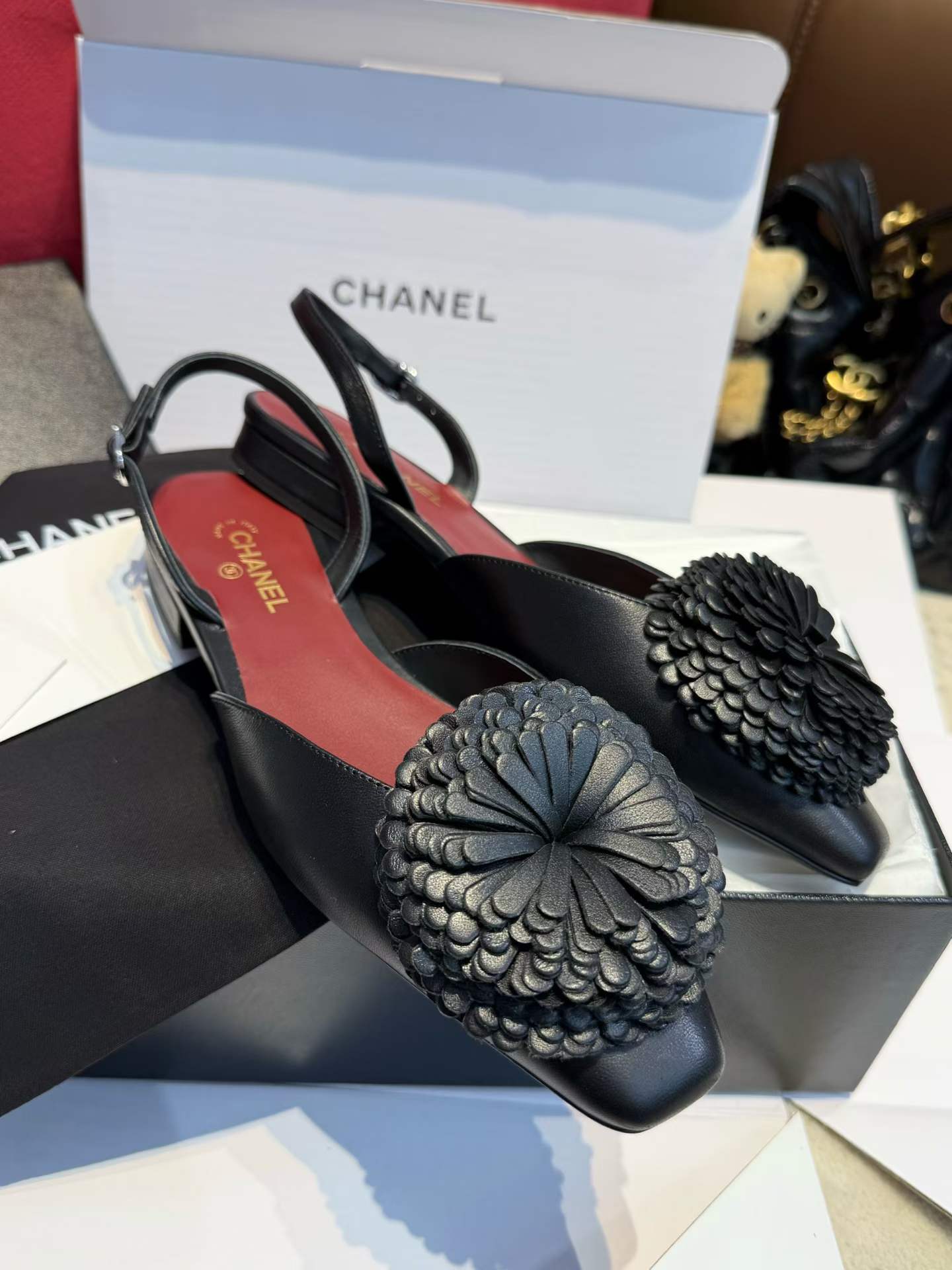 Chanel 26X Sandals view 4
