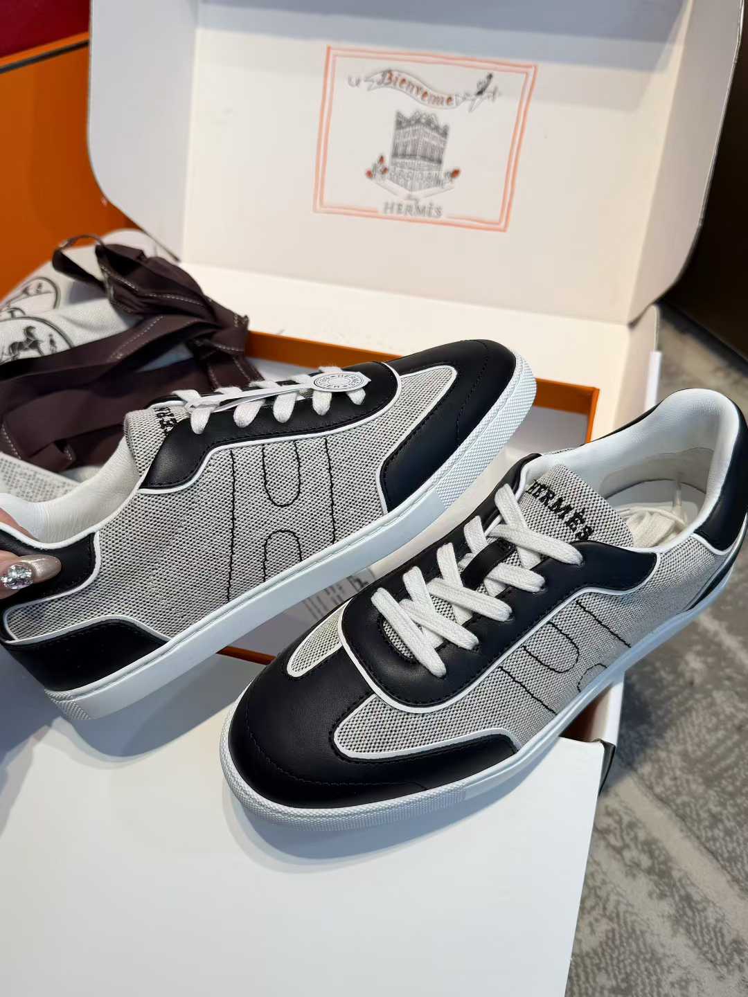 Hermès Casual shoes view 12