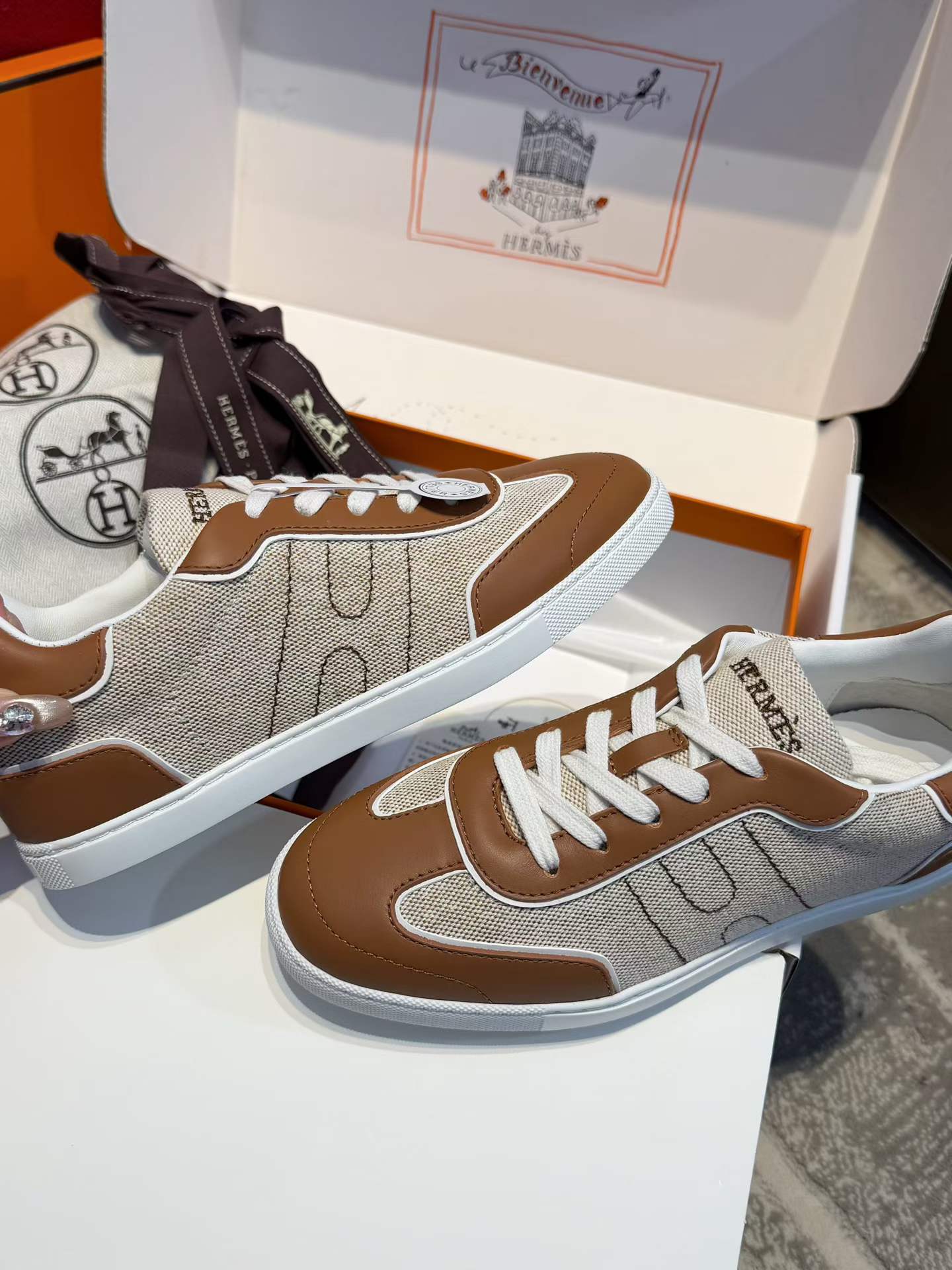 Hermès Casual shoes view 7