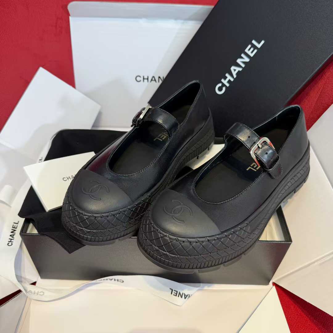 Chanel Thick-soled Mary Jane shoes view 5