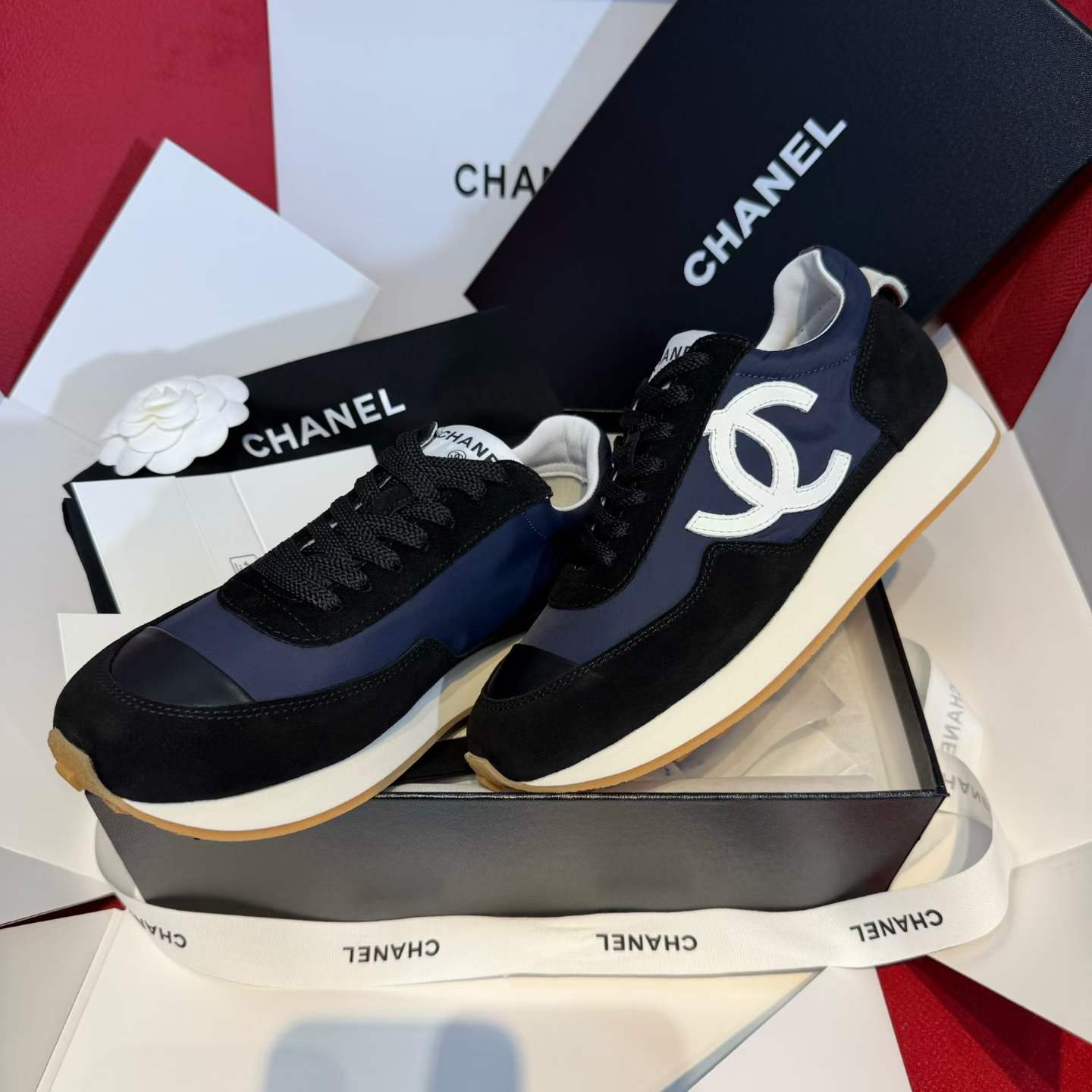 Chanel Platform sneakers view 3