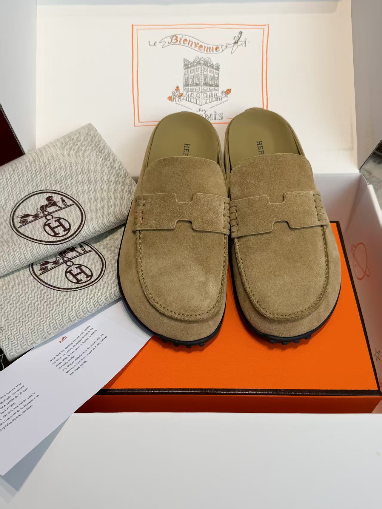 Hermès Love shoes view 12