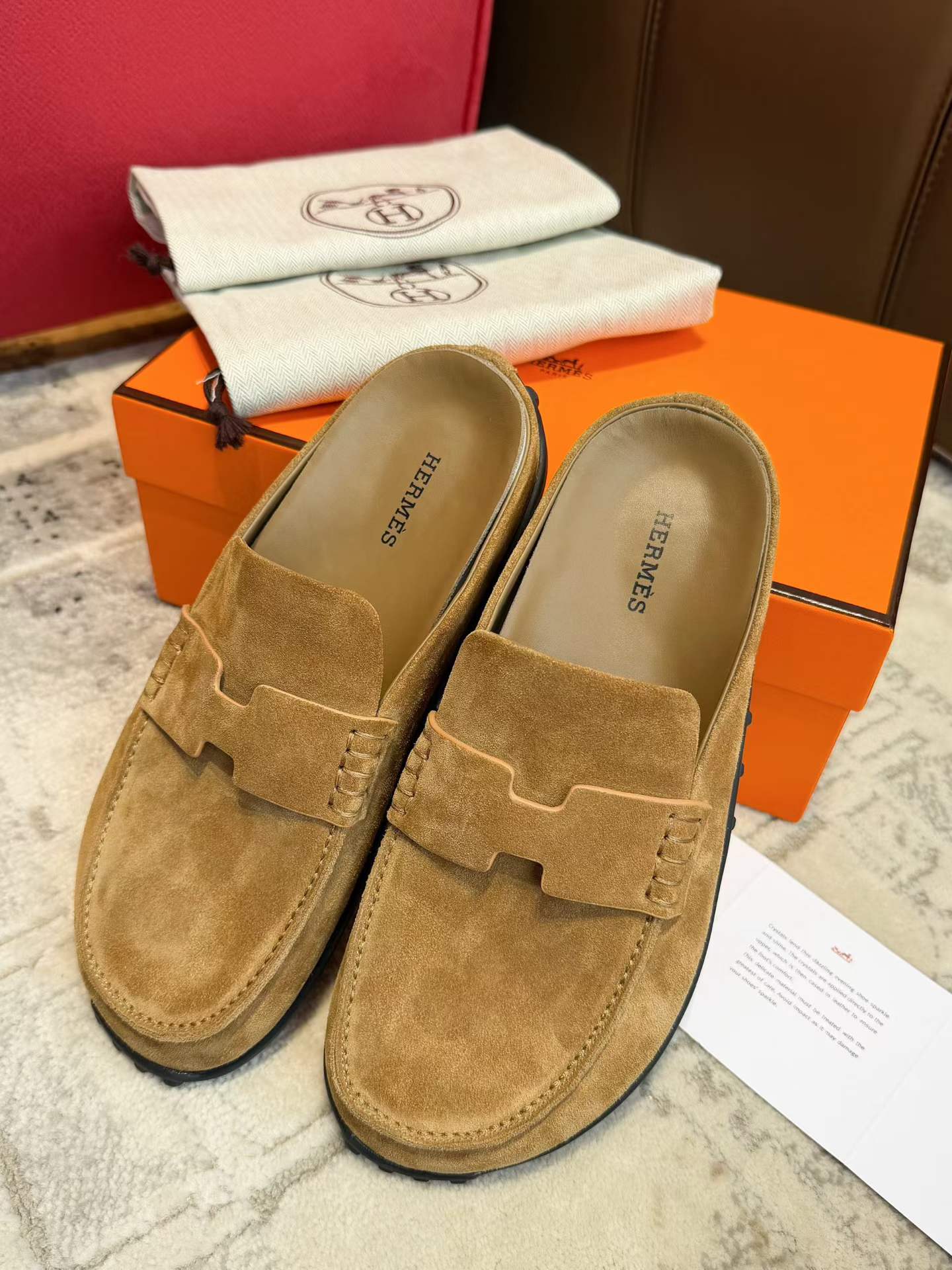 Hermès Love shoes view 6
