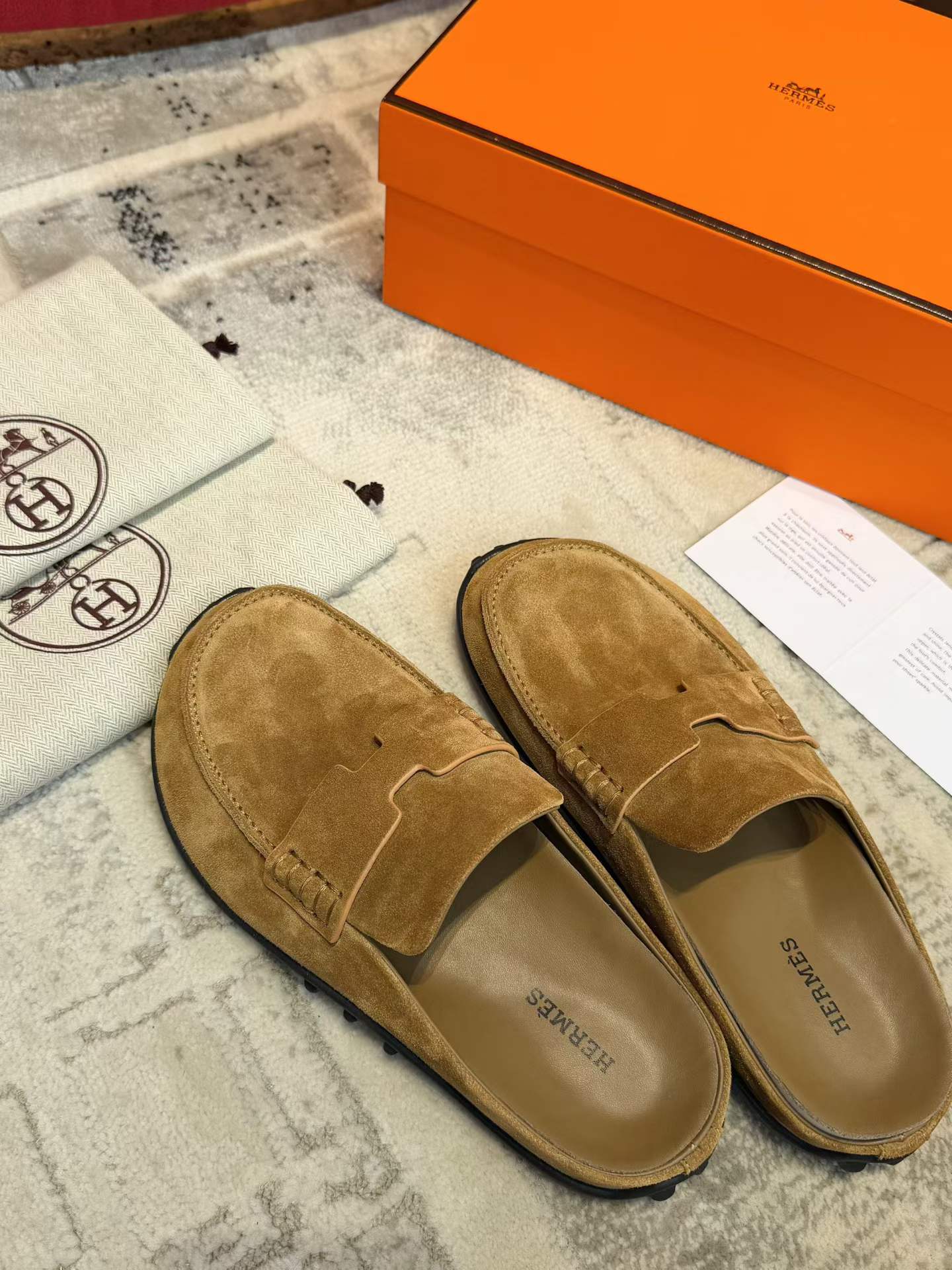 Hermès Love shoes view 8