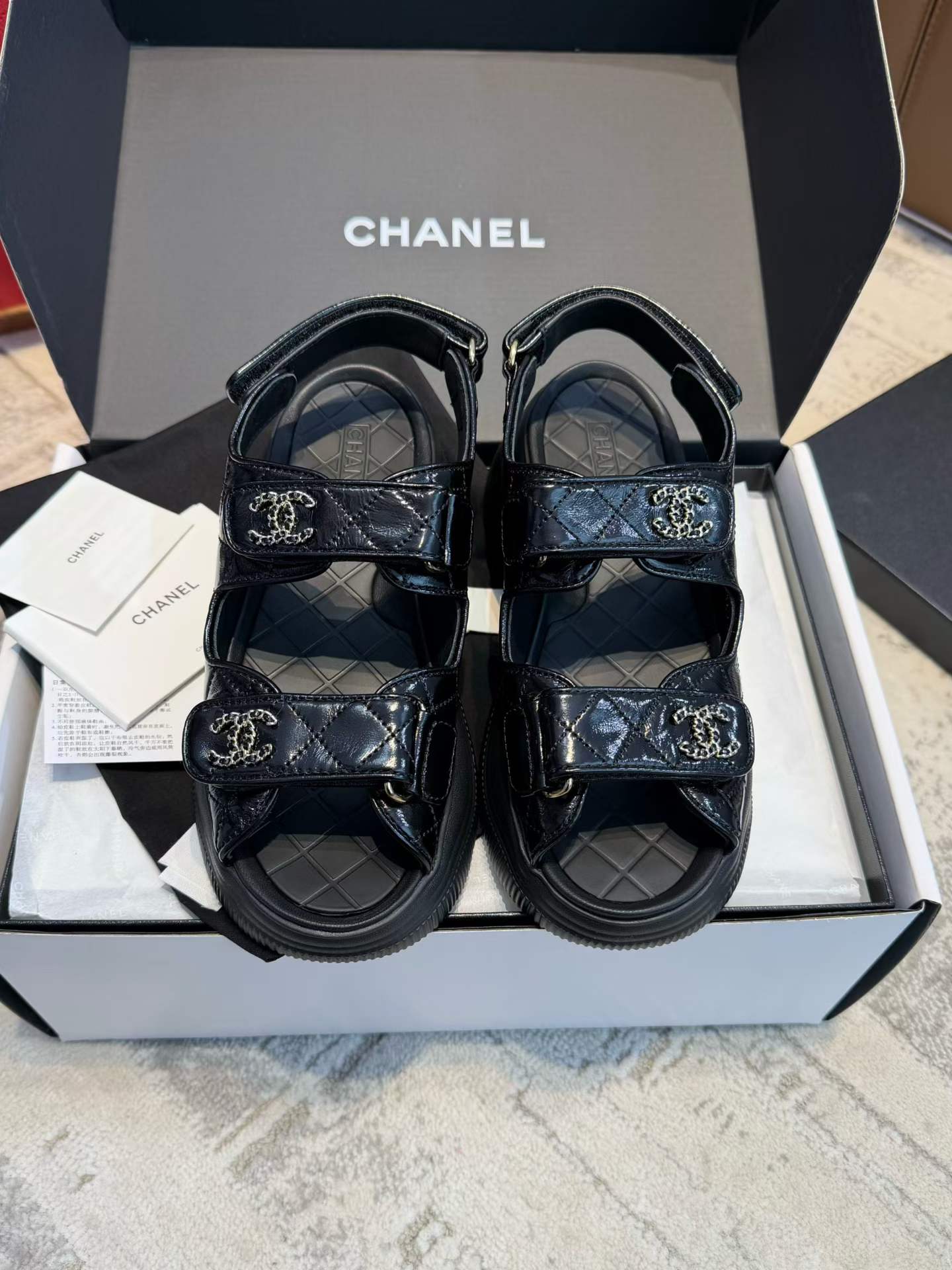 Chanel Platform sandals view 2