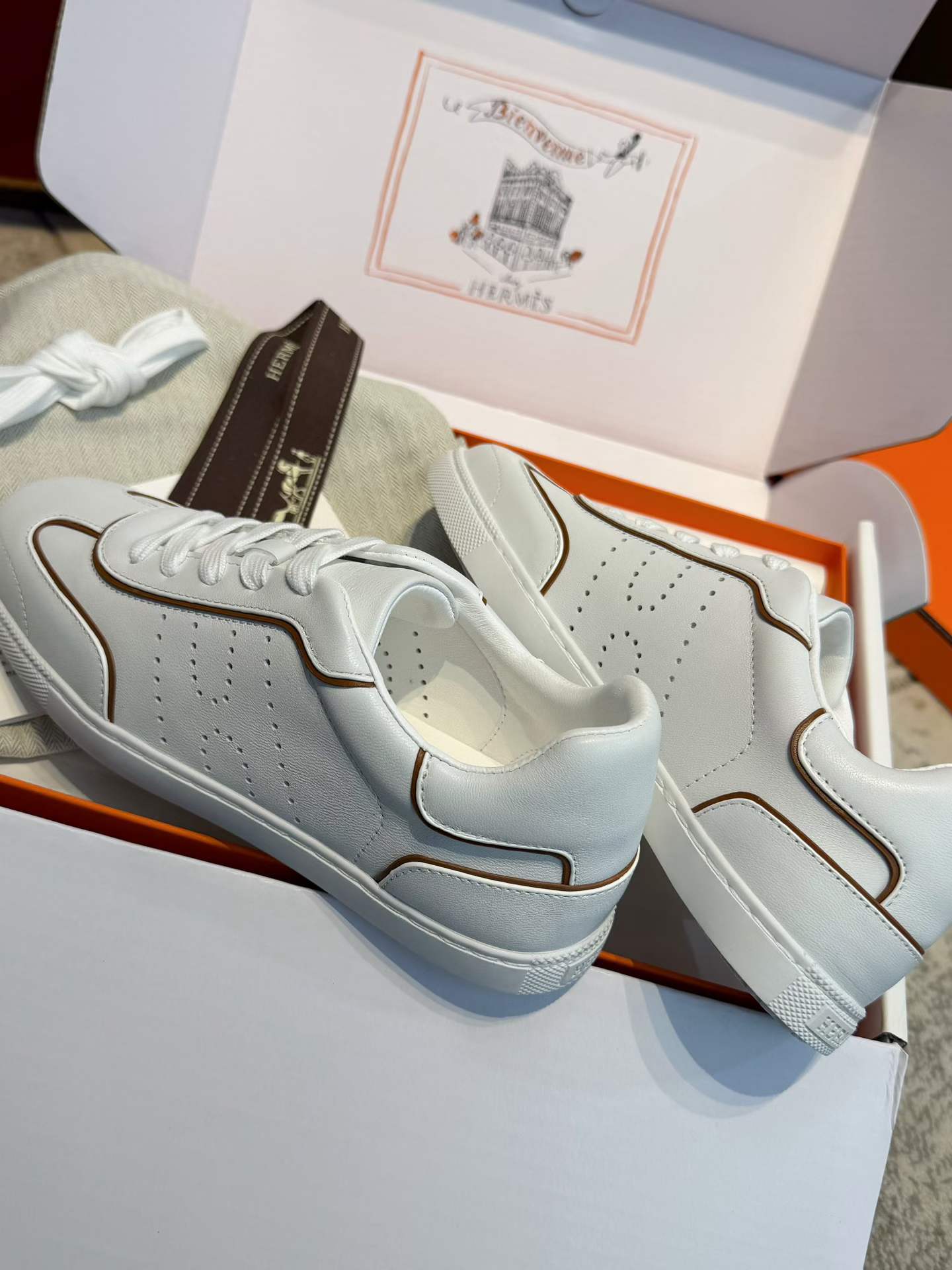 Hermès Sneakers view 16