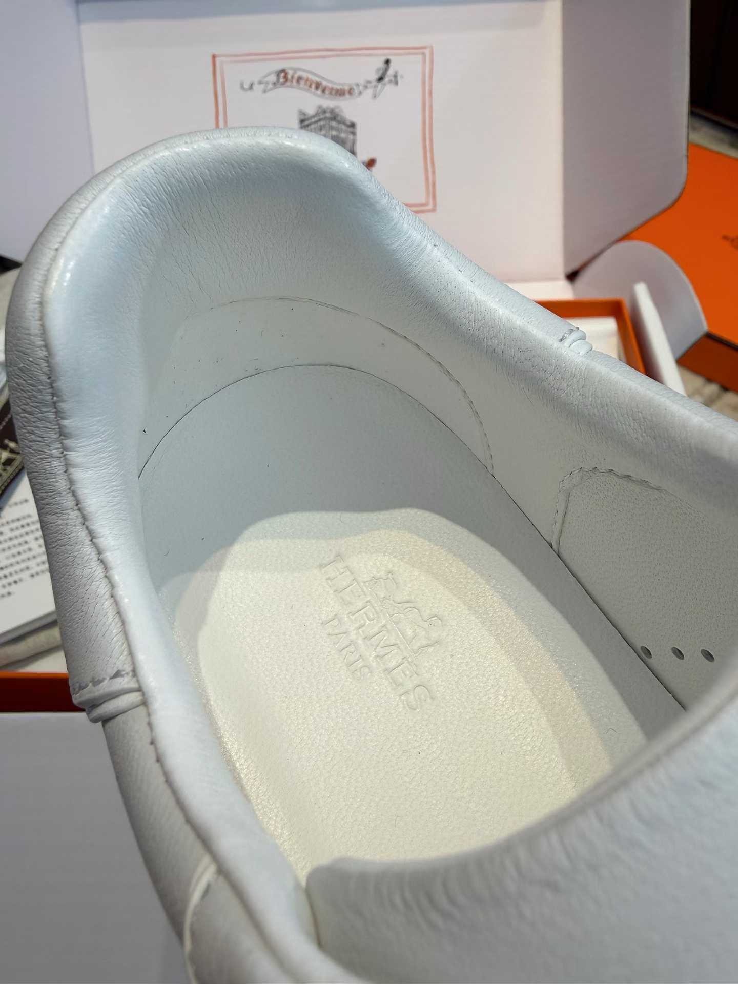 Hermès Sneakers view 8