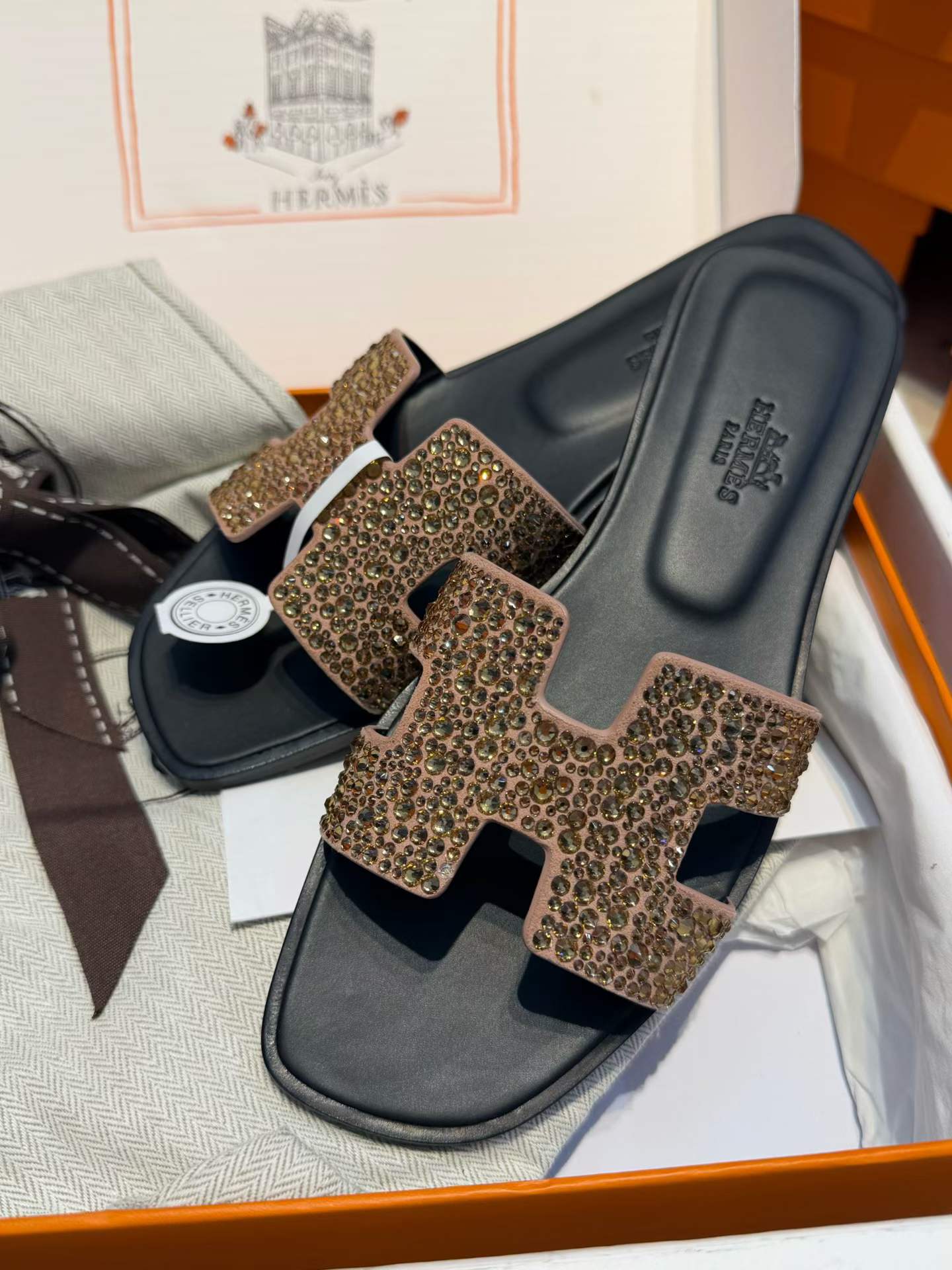 Hermès Slippers view 10