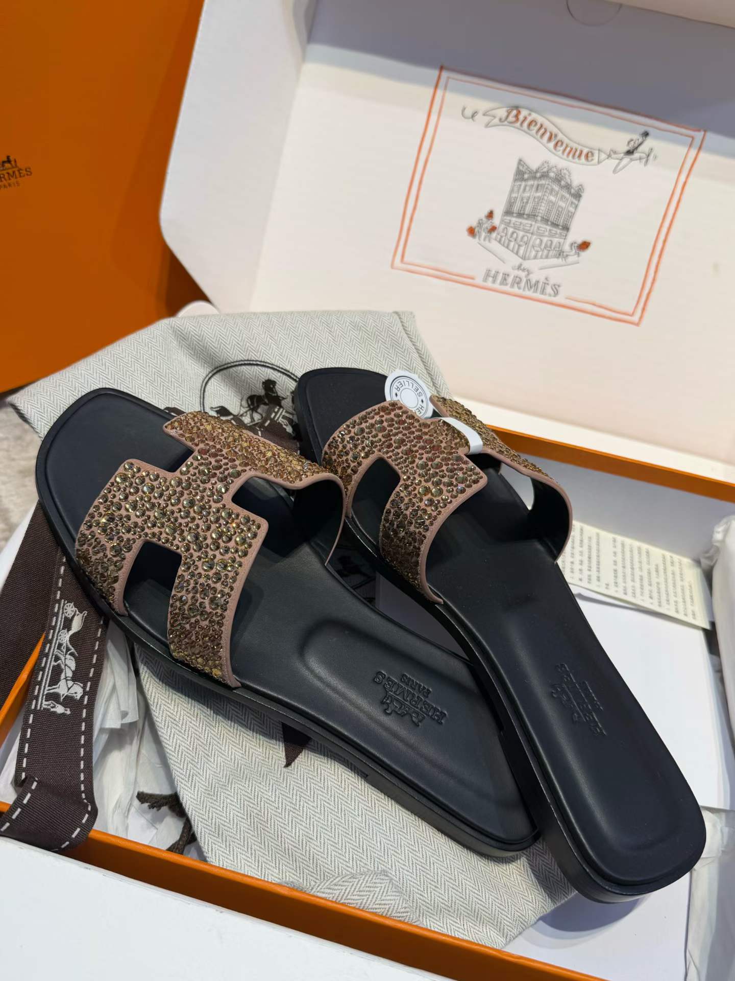 Hermès Slippers view 13