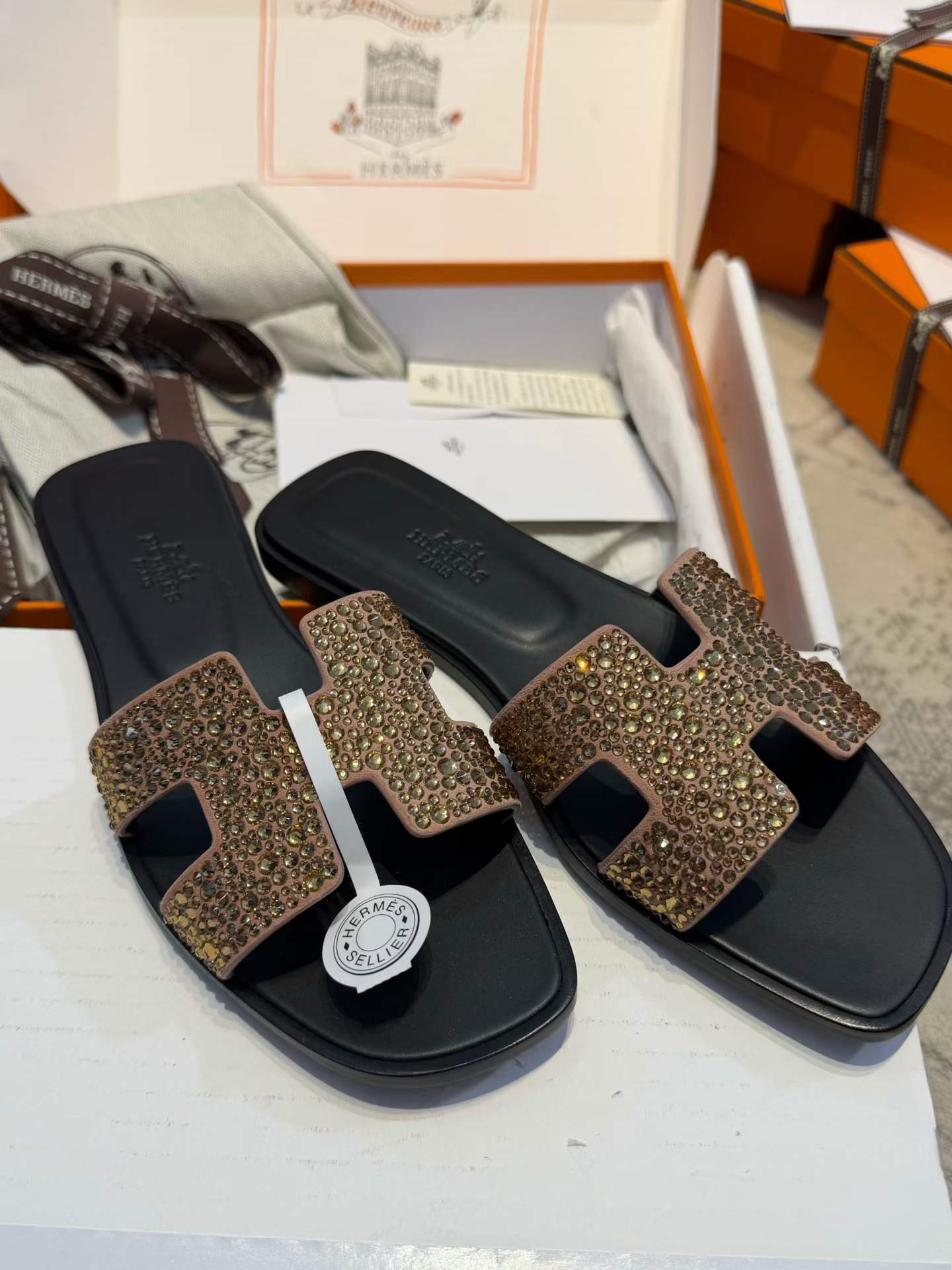 Hermès Slippers view 9