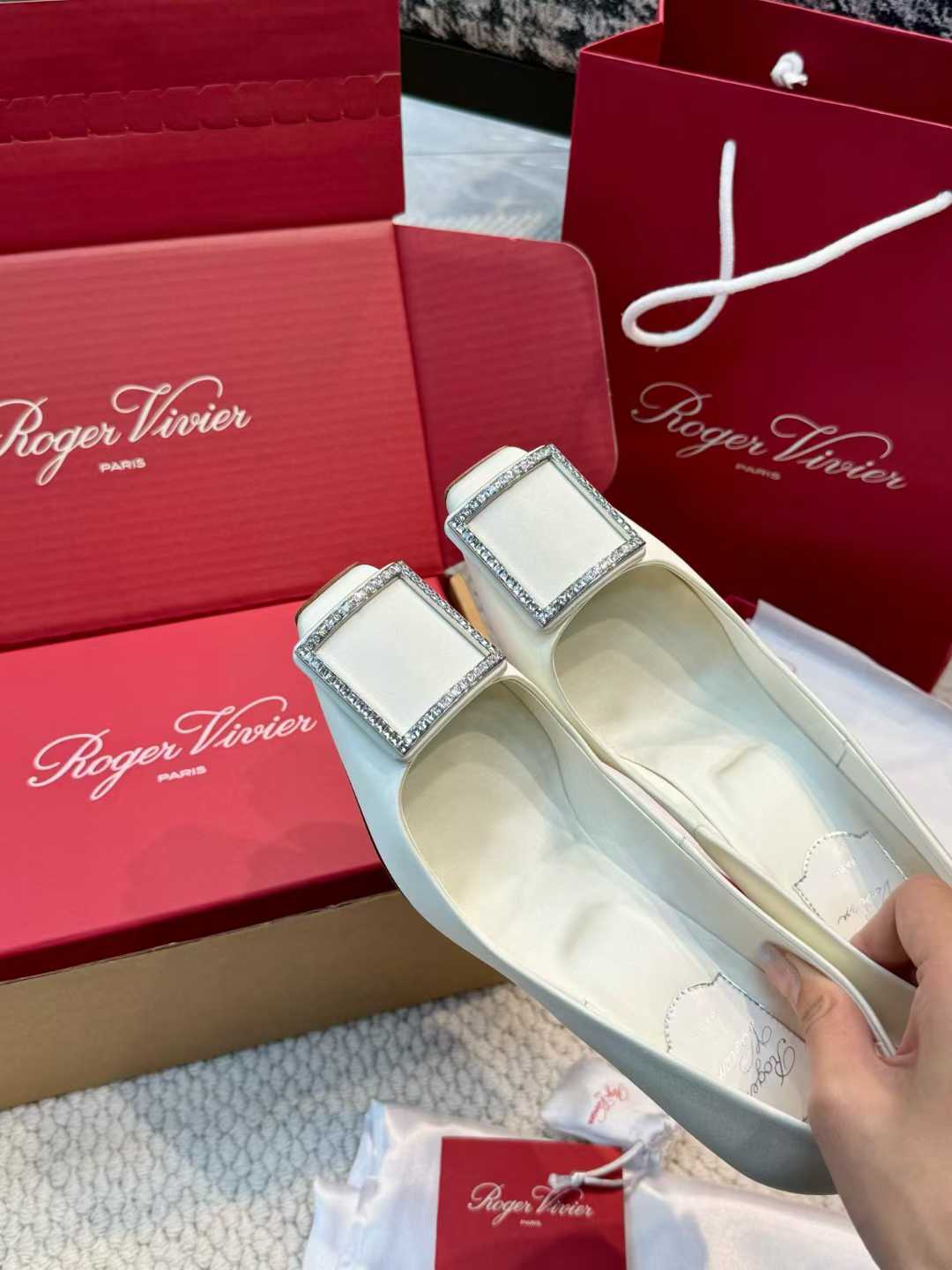 Roger Vivier High heels view 17