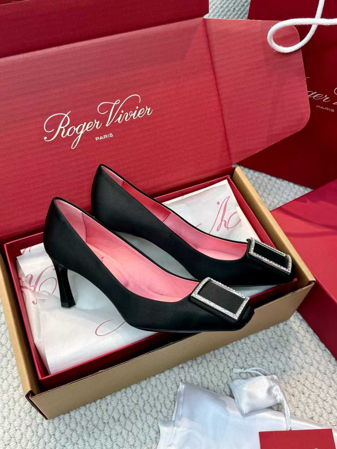 Roger Vivier High heels view 2