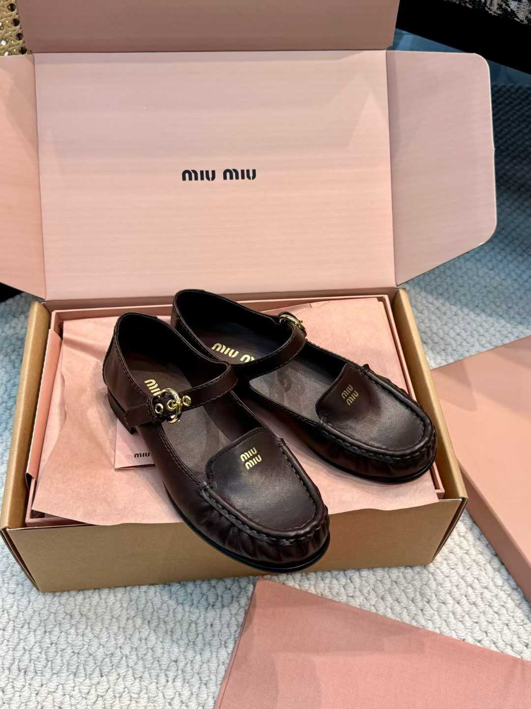 Miu Miu Ballet shoes view 2