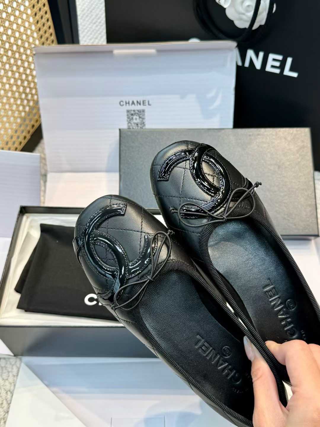 Chanel Ballet shoes view 14