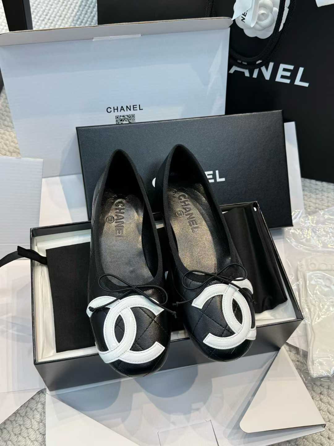 Chanel Ballet shoes view 19