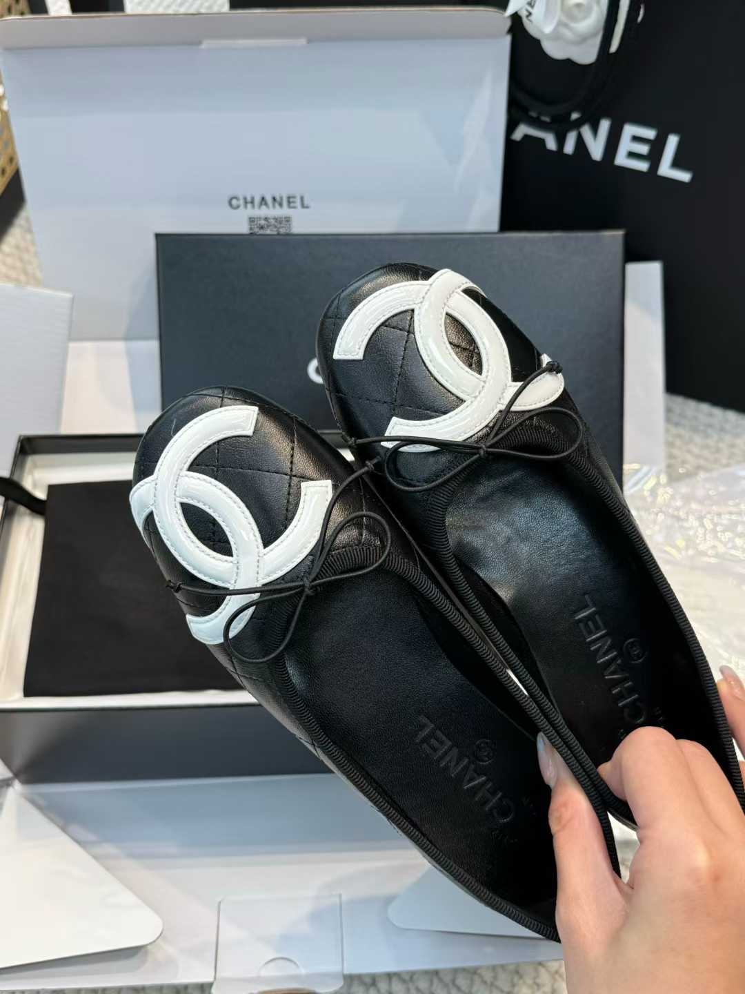 Chanel Ballet shoes view 20