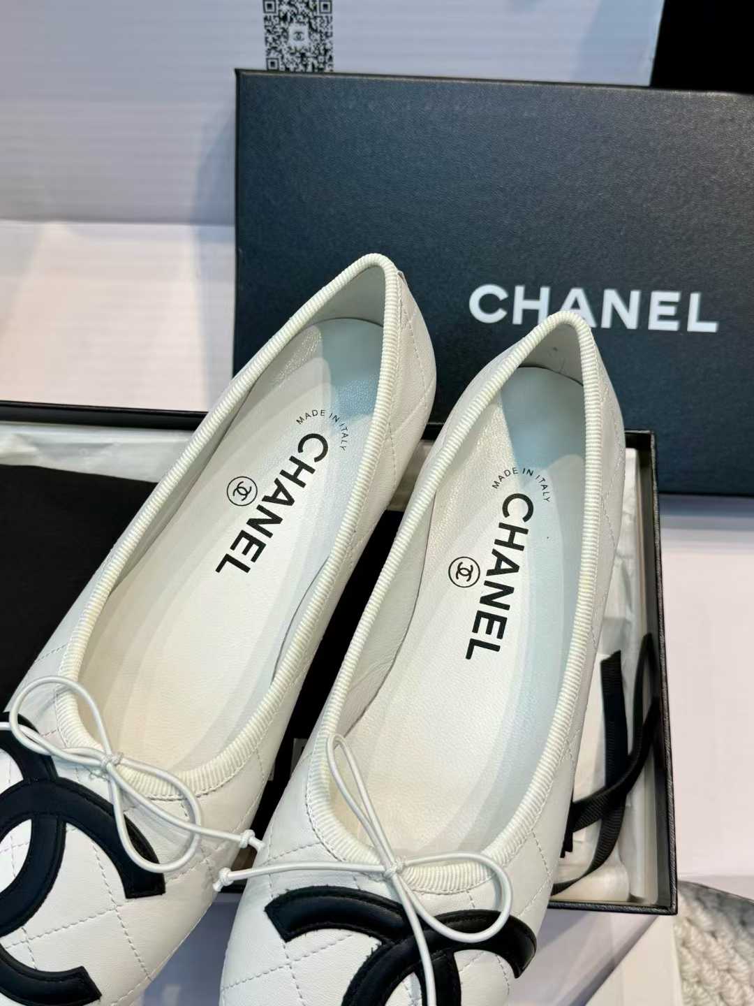 Chanel Ballet shoes view 5