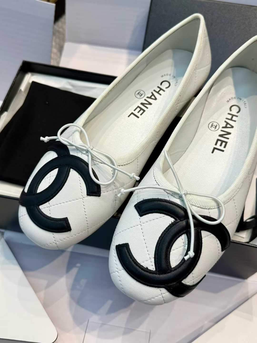 Chanel Ballet shoes view 6