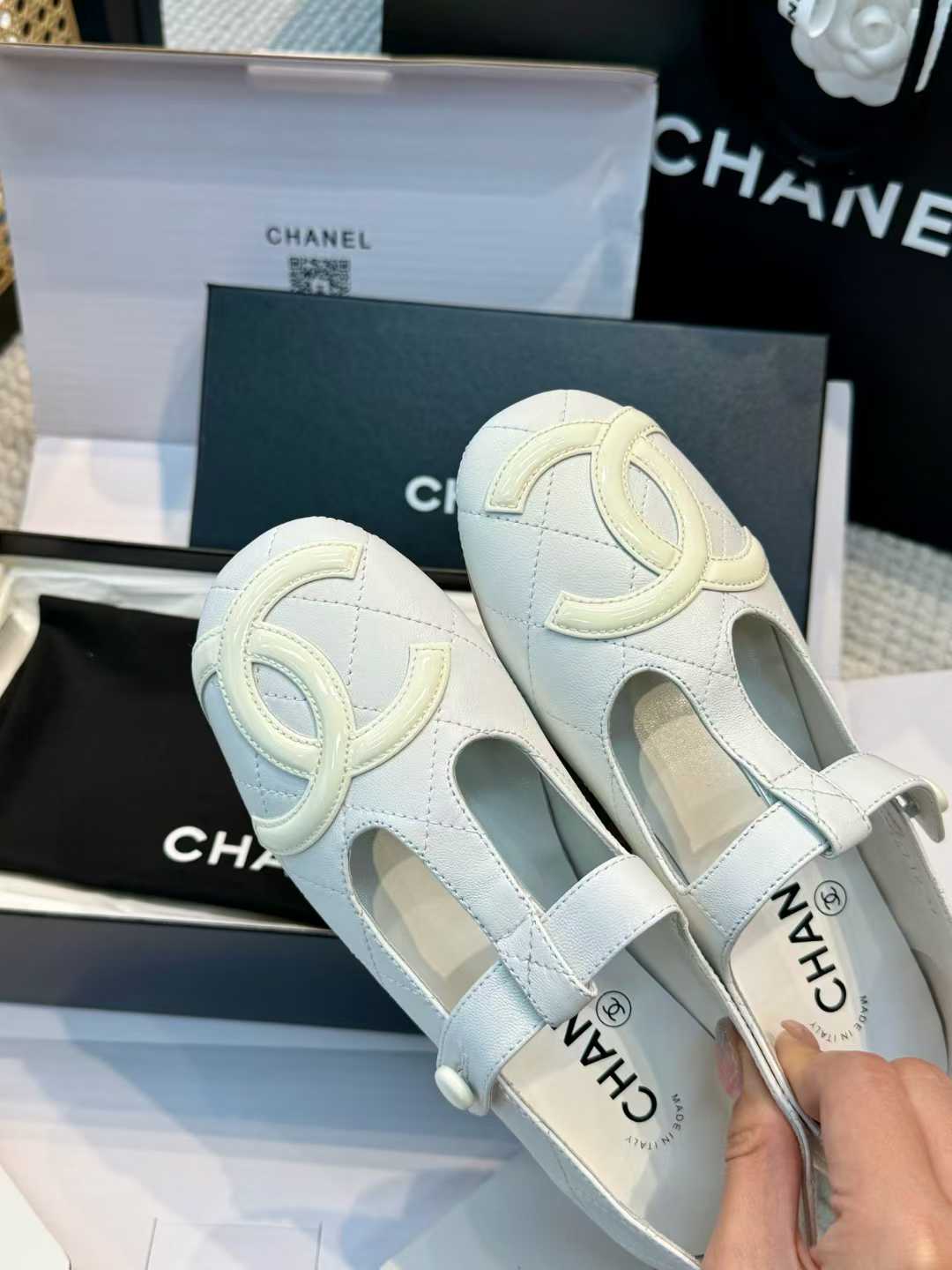 Chanel Ballet shoes view 13