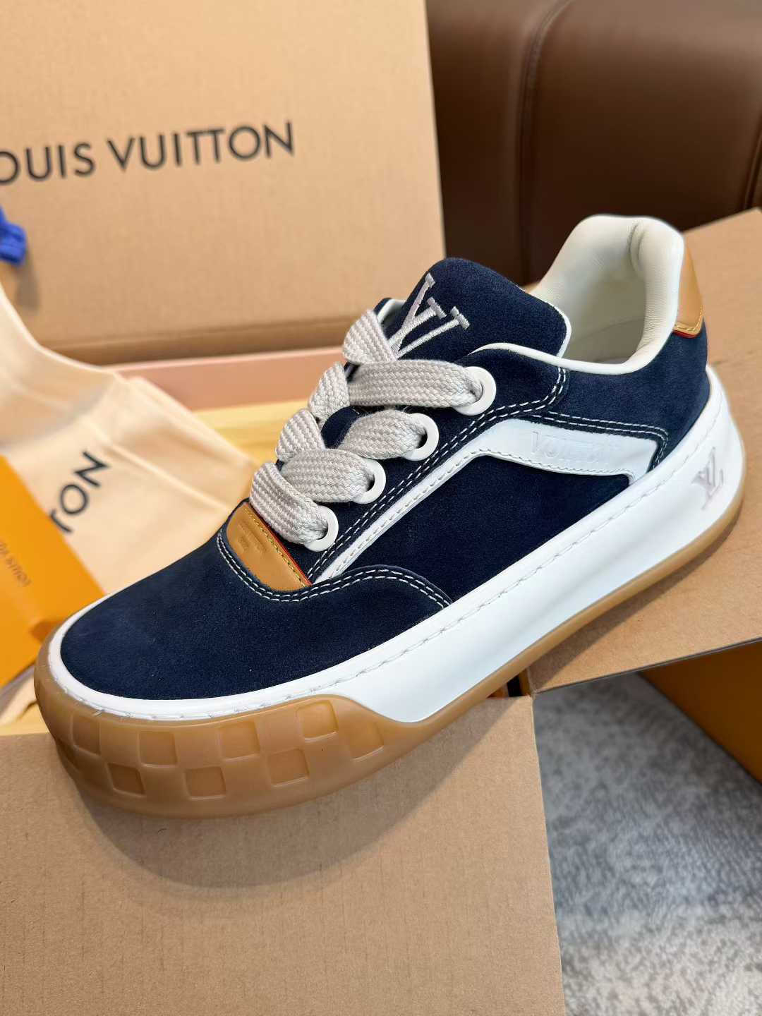 Louis Vuitton Casual shoes view 12