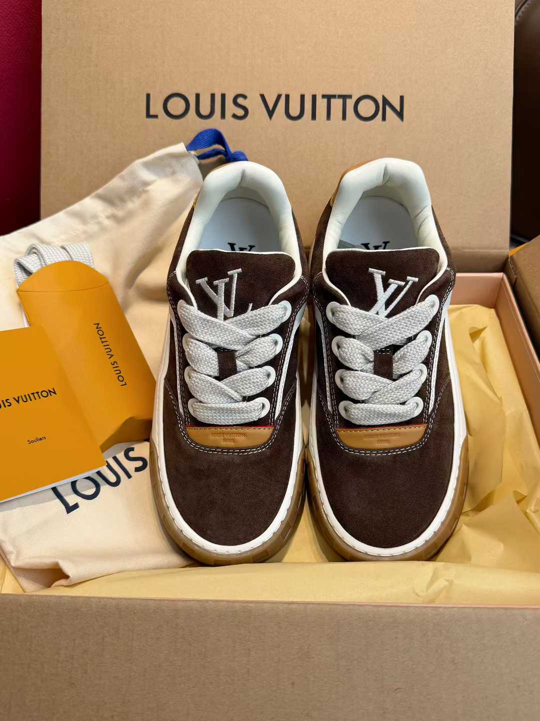 Louis Vuitton Casual shoes view 2