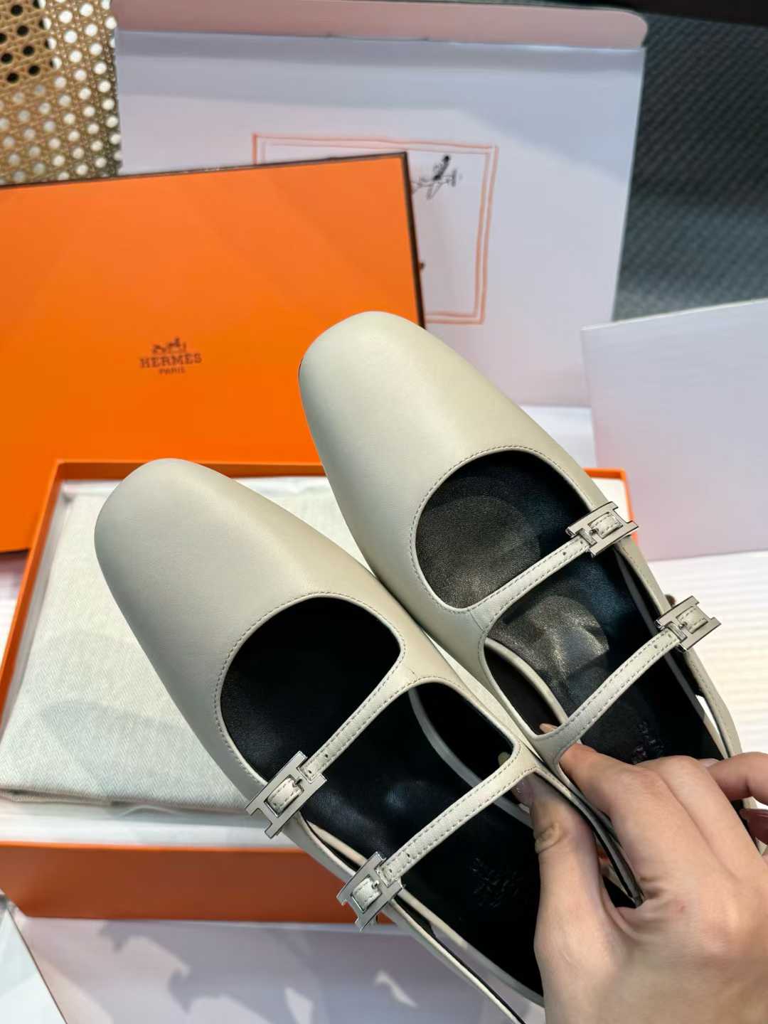 Hermès Mary Jane Shoes view 18