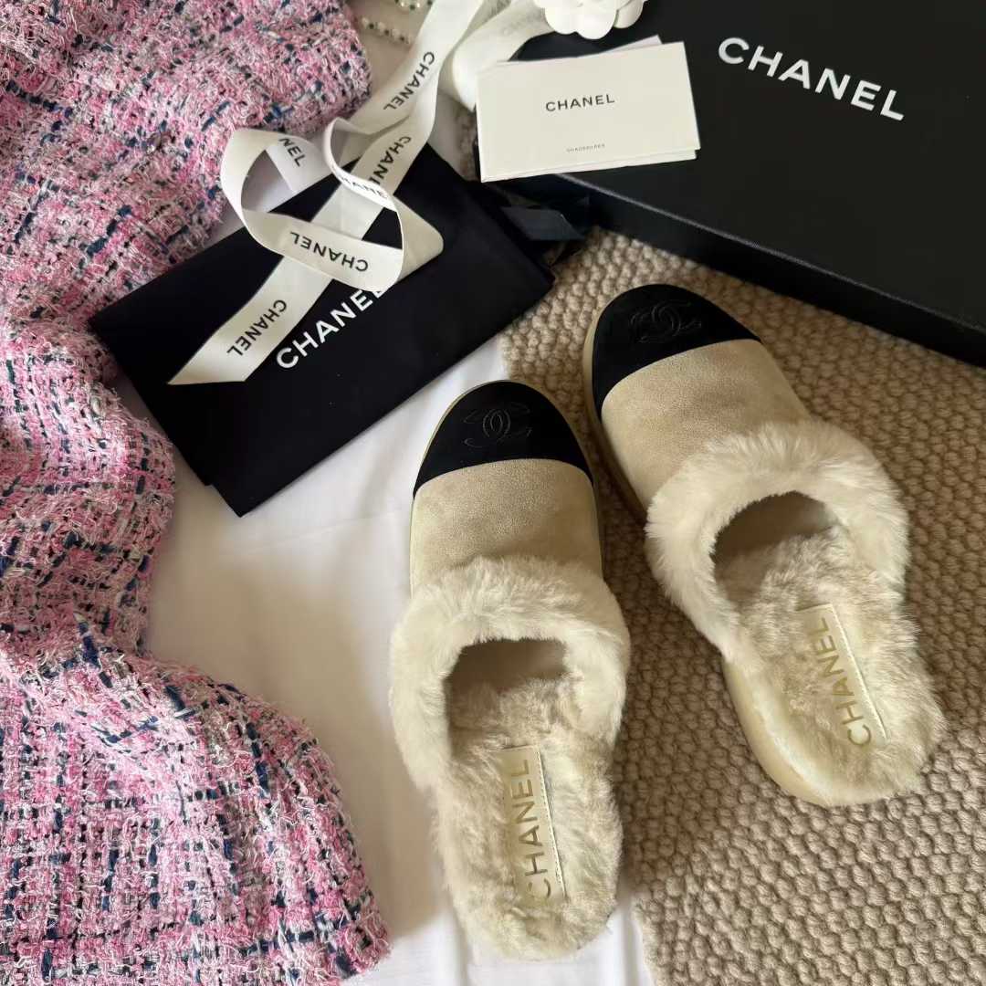 Chanel Shaggy slippers view 6