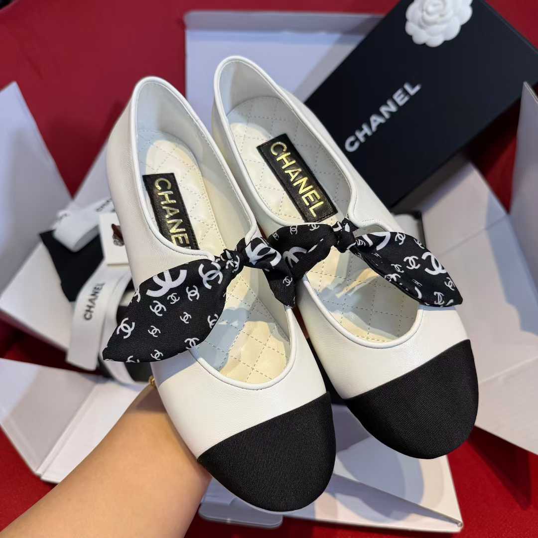 Chanel 26C Ballet shoes view 1