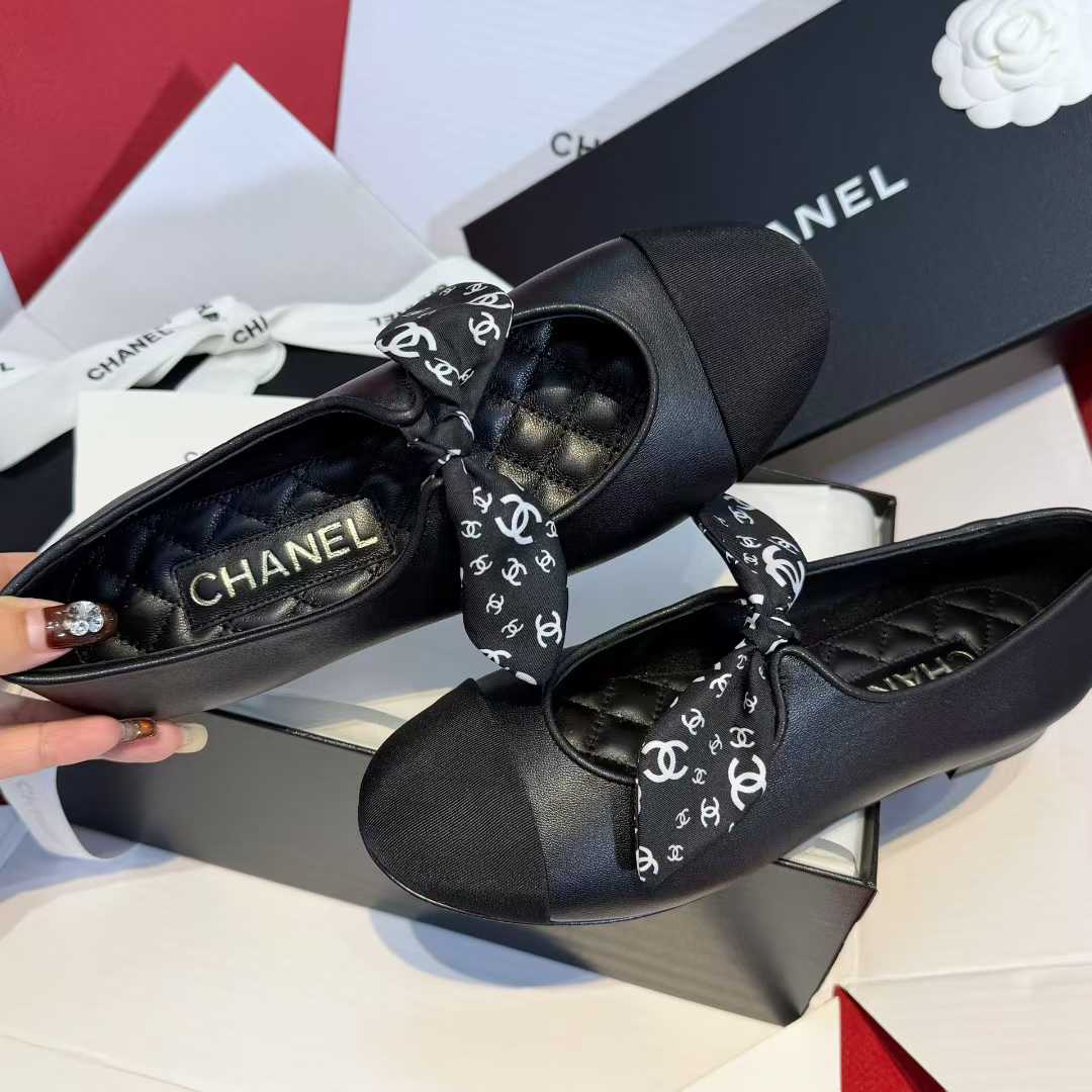 Chanel 26C Ballet shoes view 13