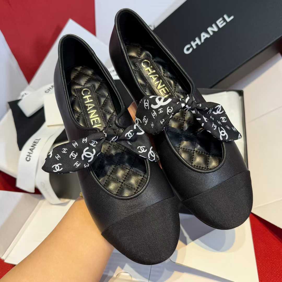 Chanel 26C Ballet shoes view 7