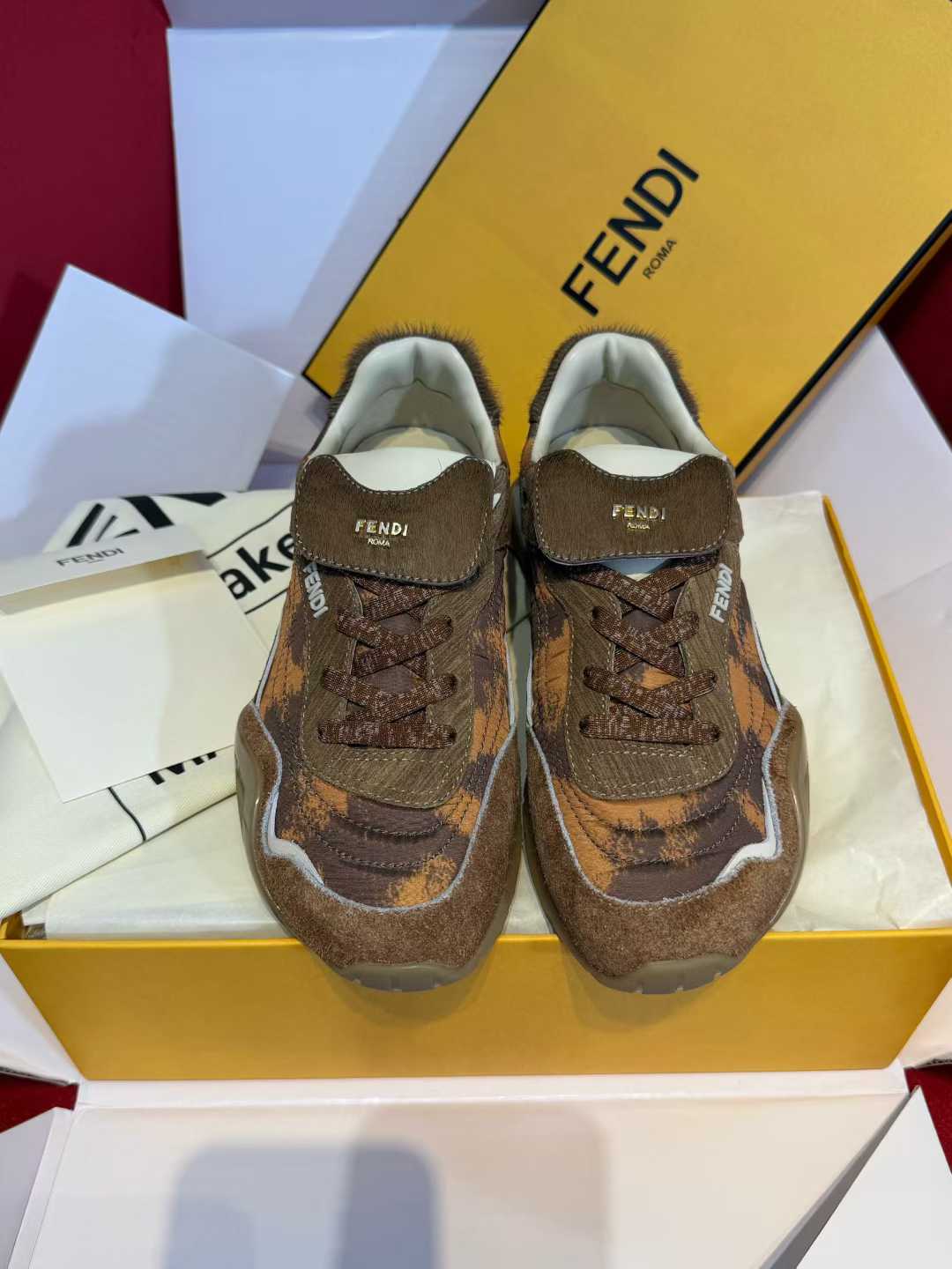 Fendi Sneakers view 12