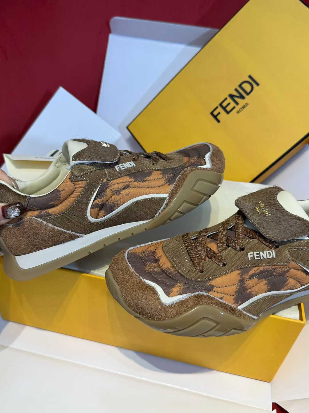 Fendi Sneakers view 15